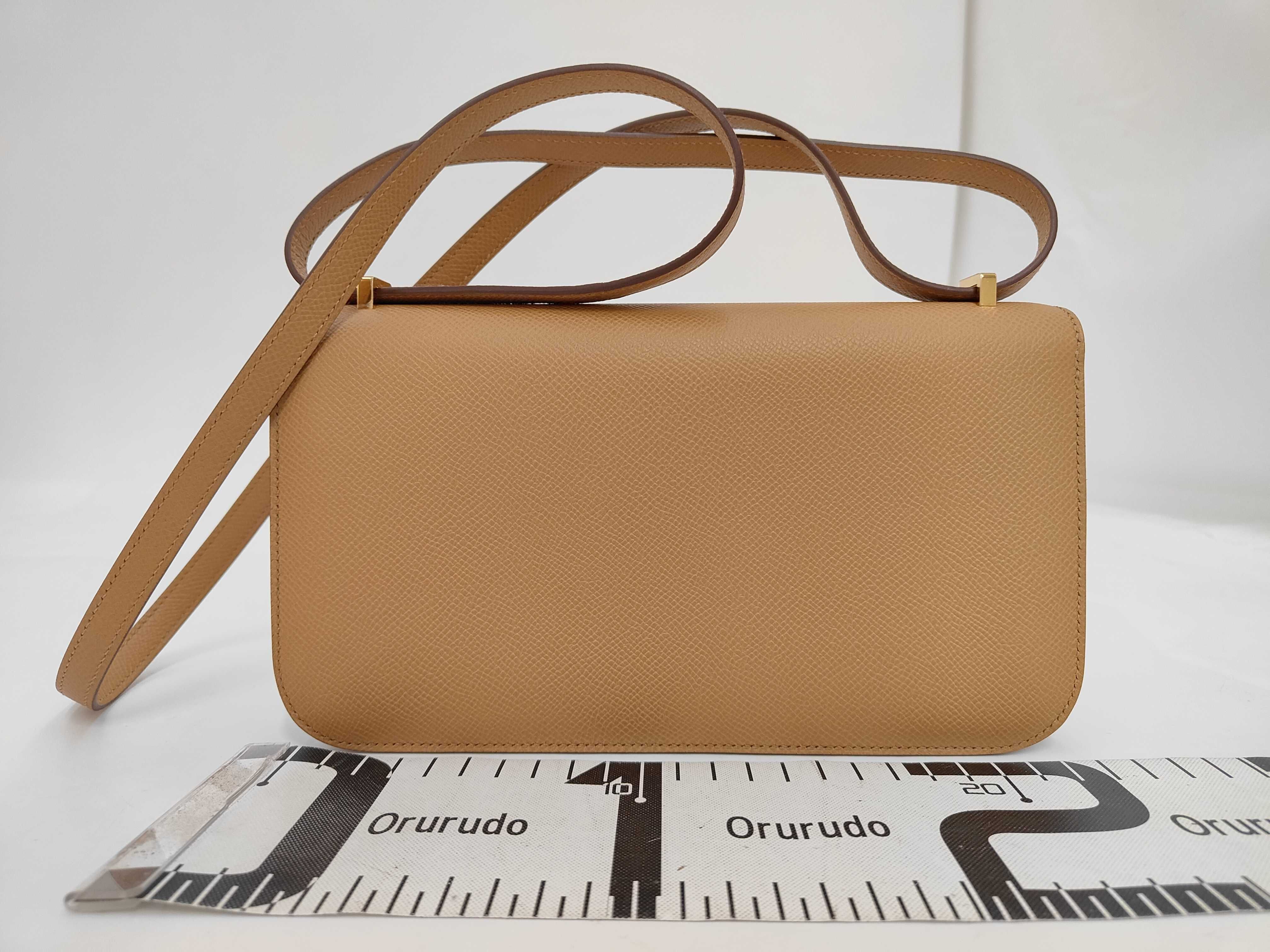 Constance Elan Biscuit K stamp Shoulder bag — view 2