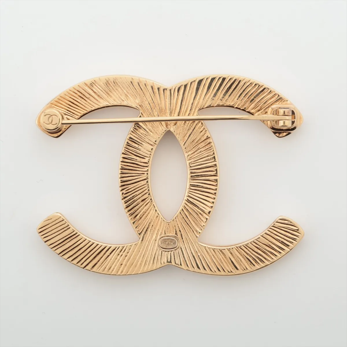 Coco Mark L22A Brooch, GP Gold, — view 2