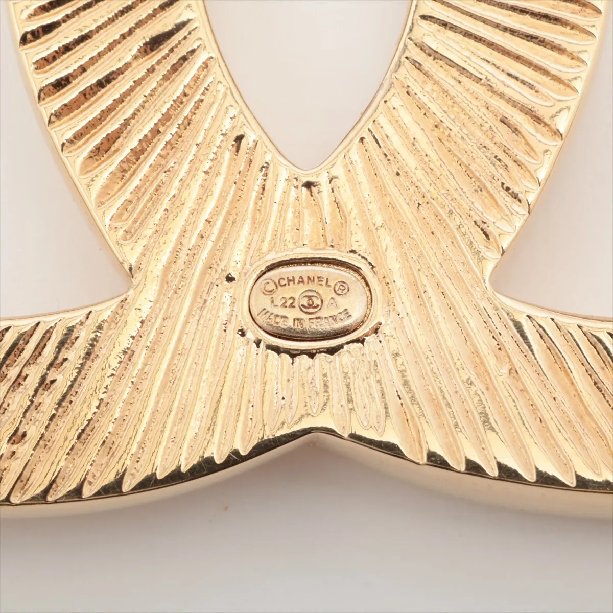 Coco Mark L22A Brooch, GP Gold, — view 4