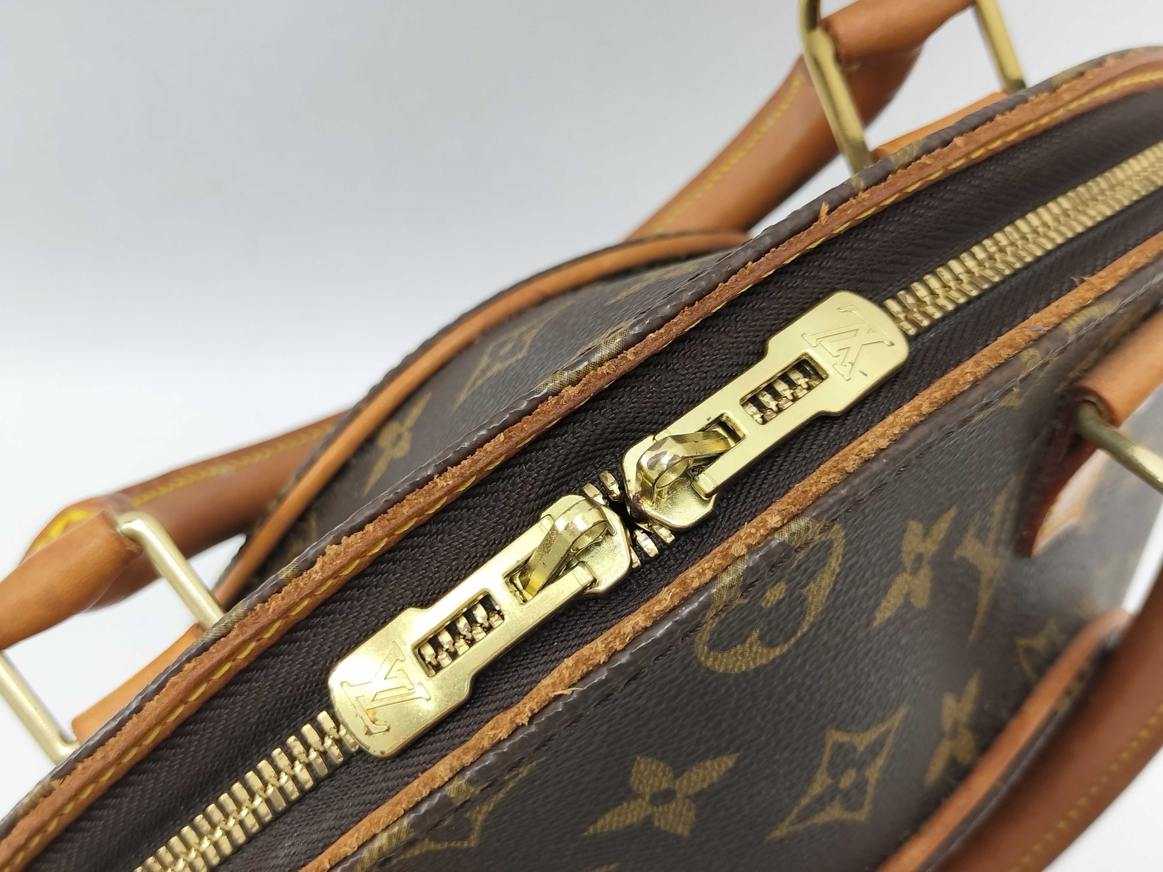 Monogram Louis Vuitton Ellipse Handbag — view 9