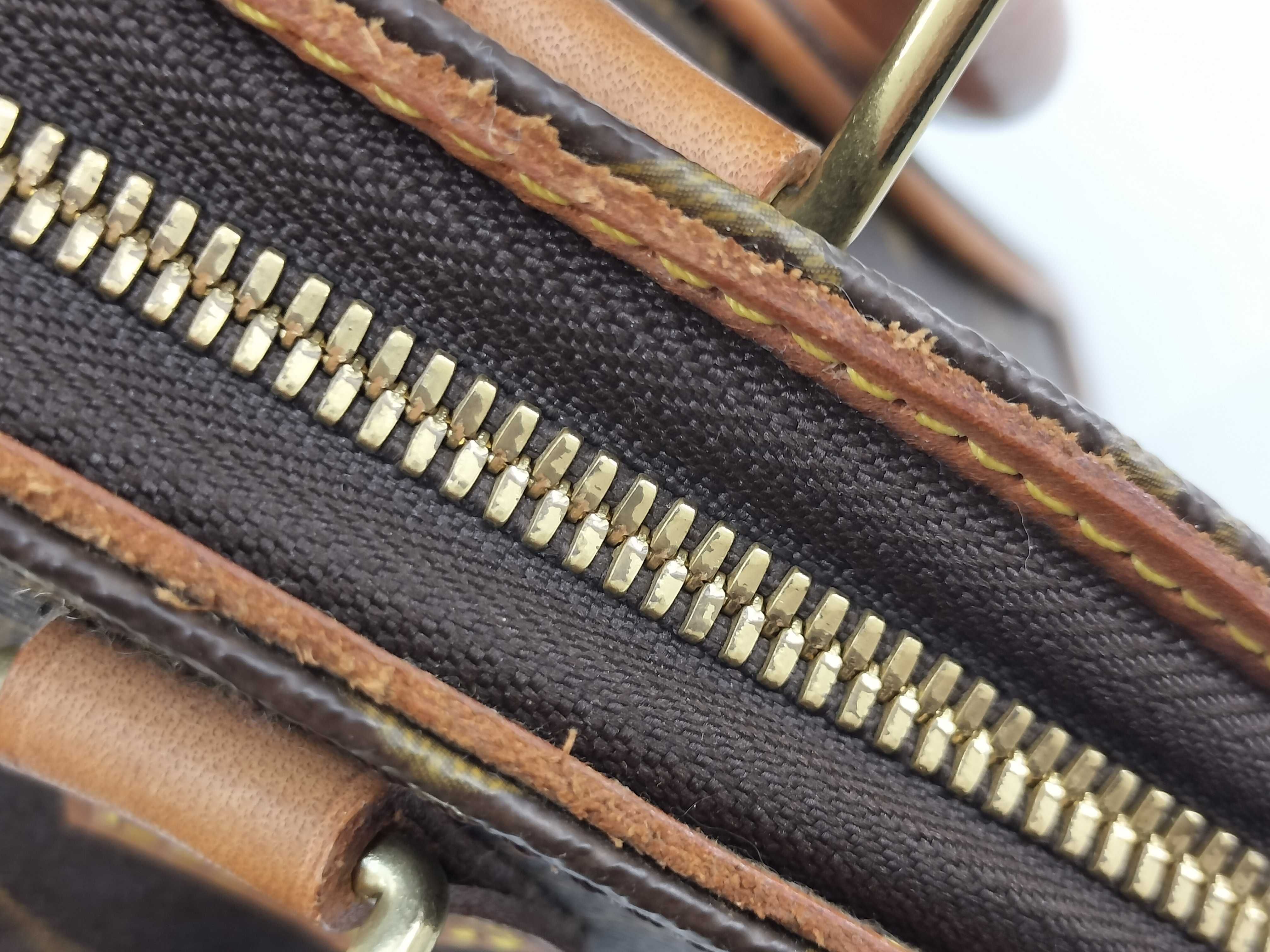 Monogram Louis Vuitton Ellipse Handbag — view 10