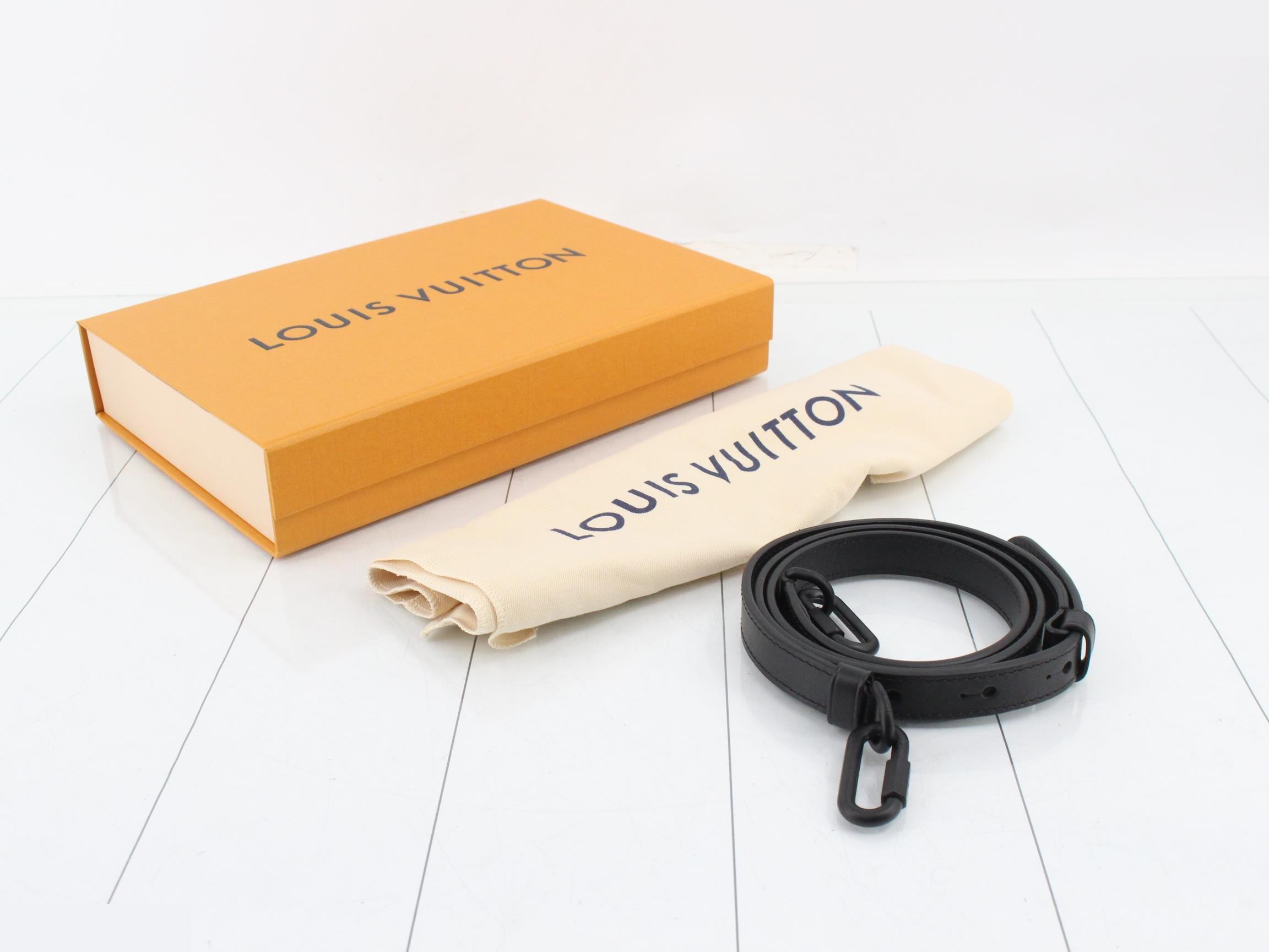 Soft Trunk Wallet — view 5