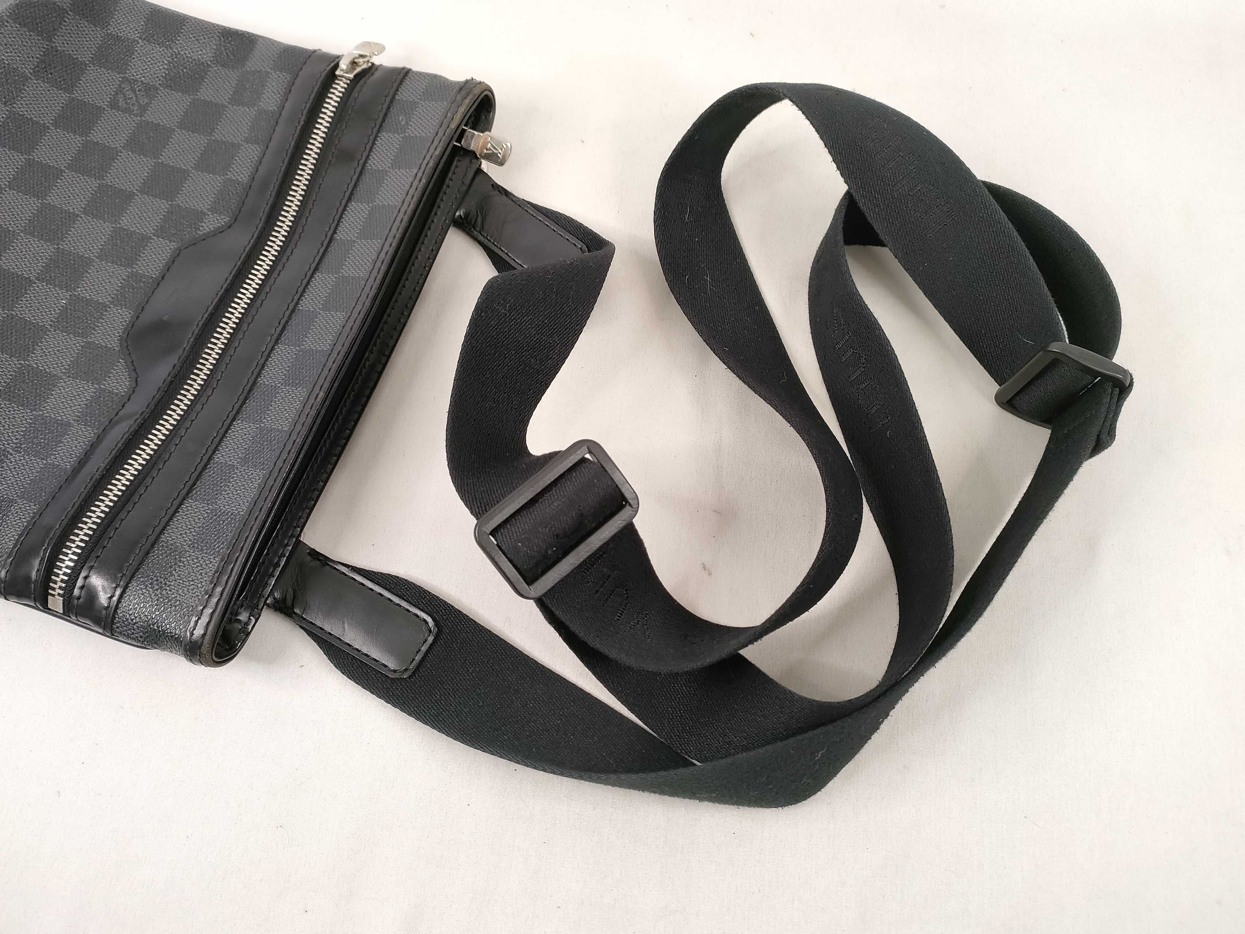 Damier Graphite Thomas Graphite Shoulder Bag — view 3