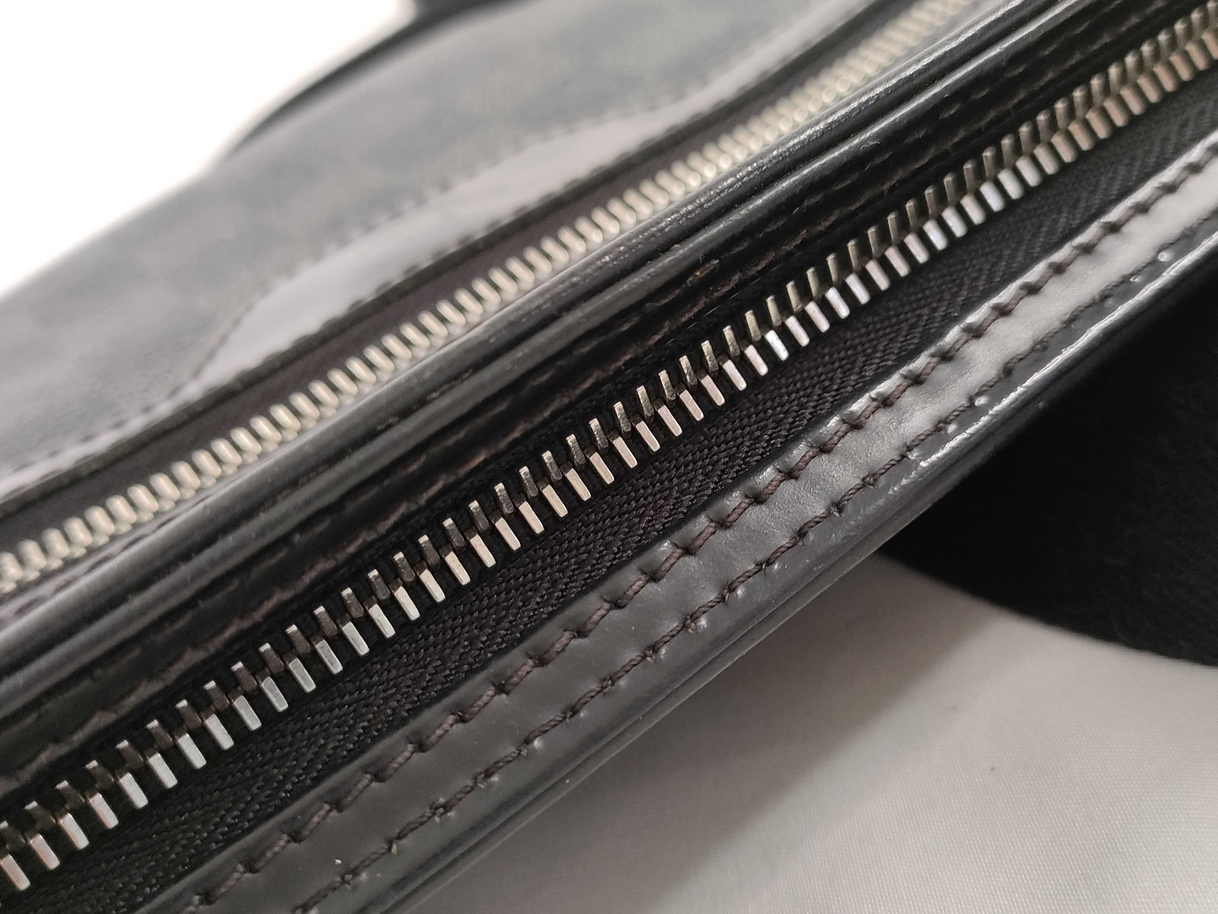 Damier Graphite Thomas Graphite Shoulder Bag — view 8