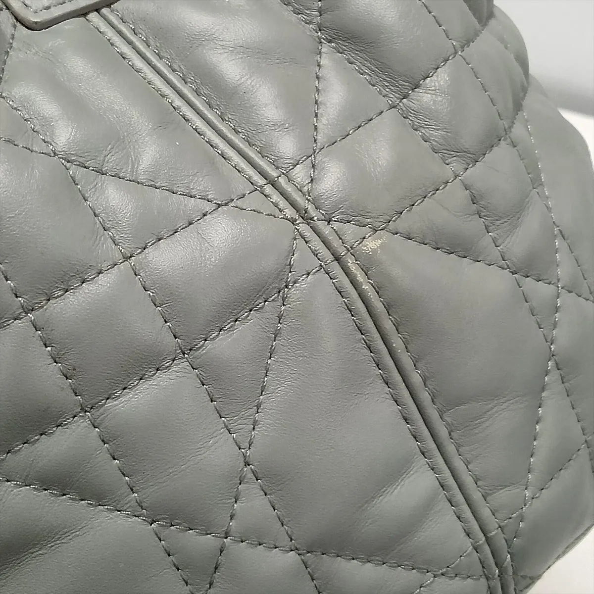 Macro Cannage Toujours Leather Handbag, Gray, Lucky Star — view 14