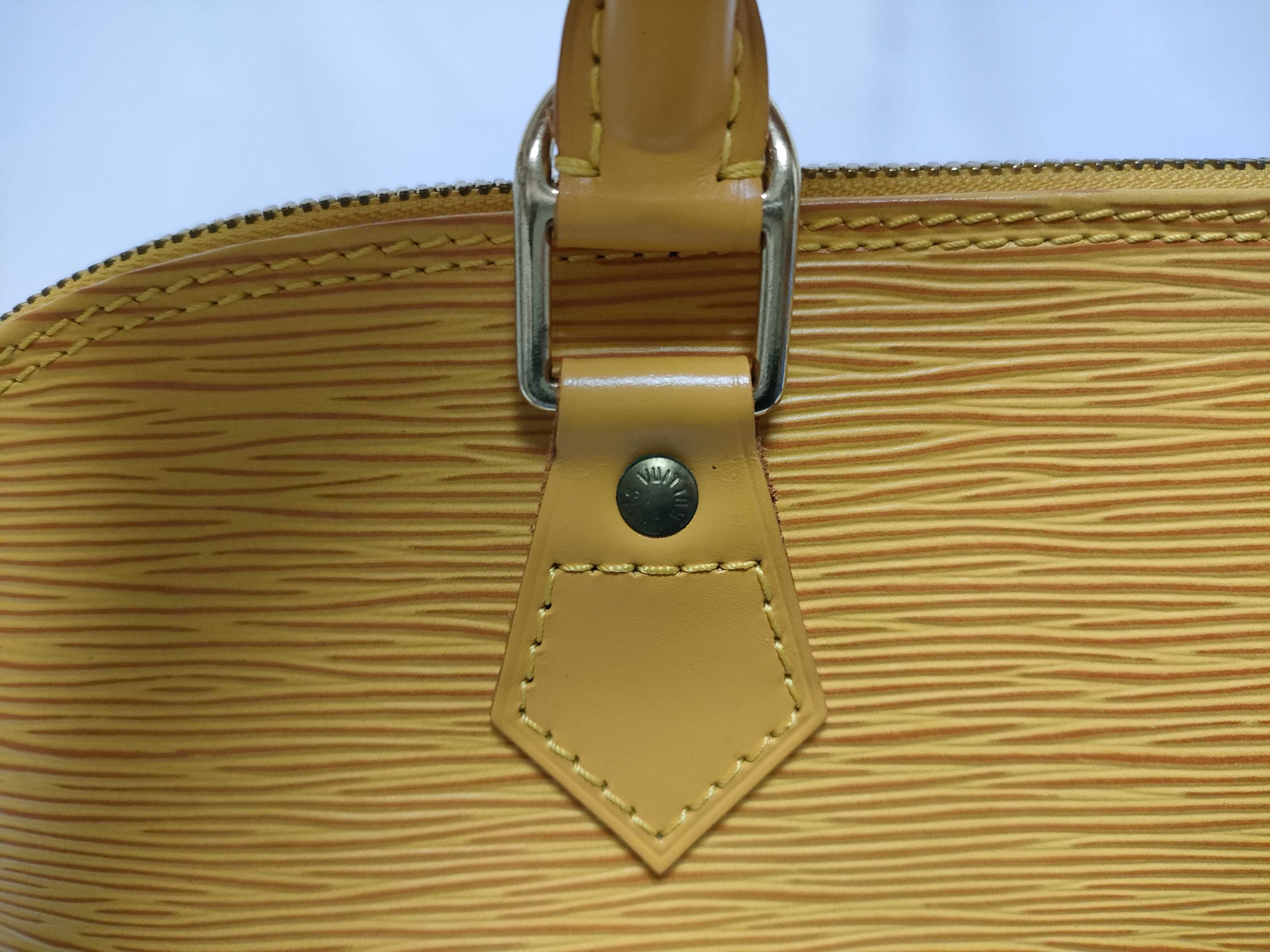 Epi Alma Yellow Handbag — view 5