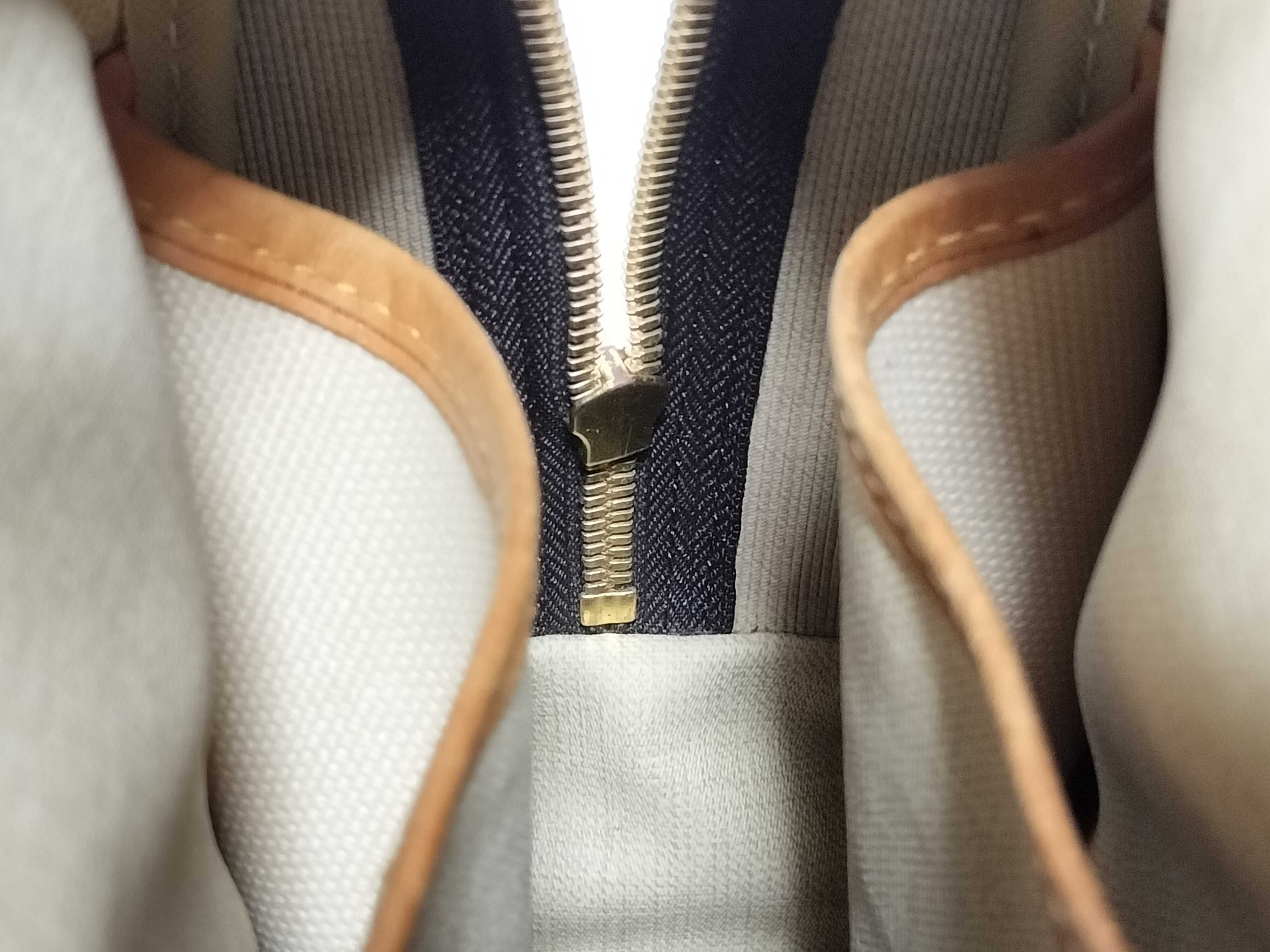 Monogram LV Monogram Trouville M42228 Handbag — view 9
