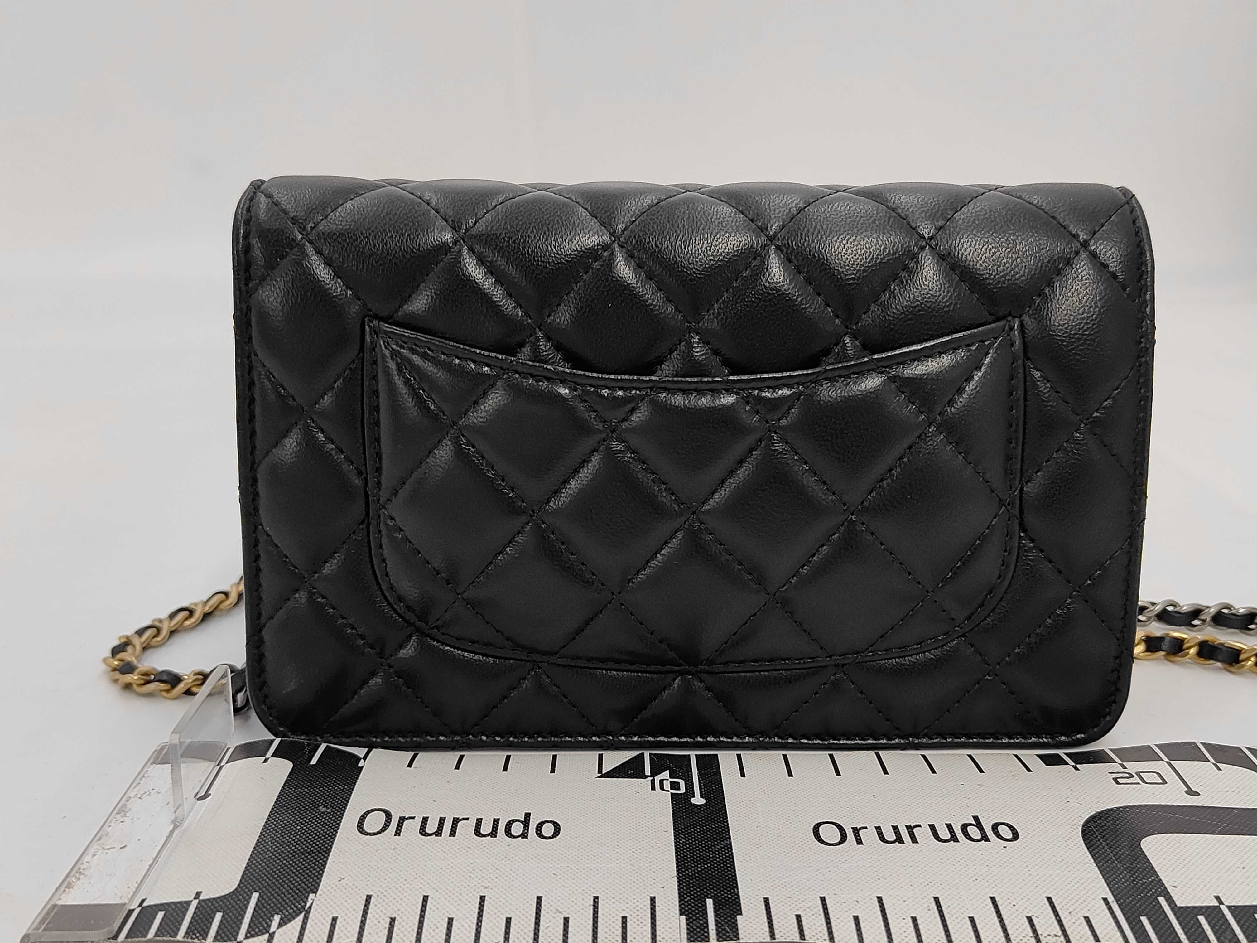 WOC Chain Wallet, Black, No Card Holder, Shoulder Bag — view 2