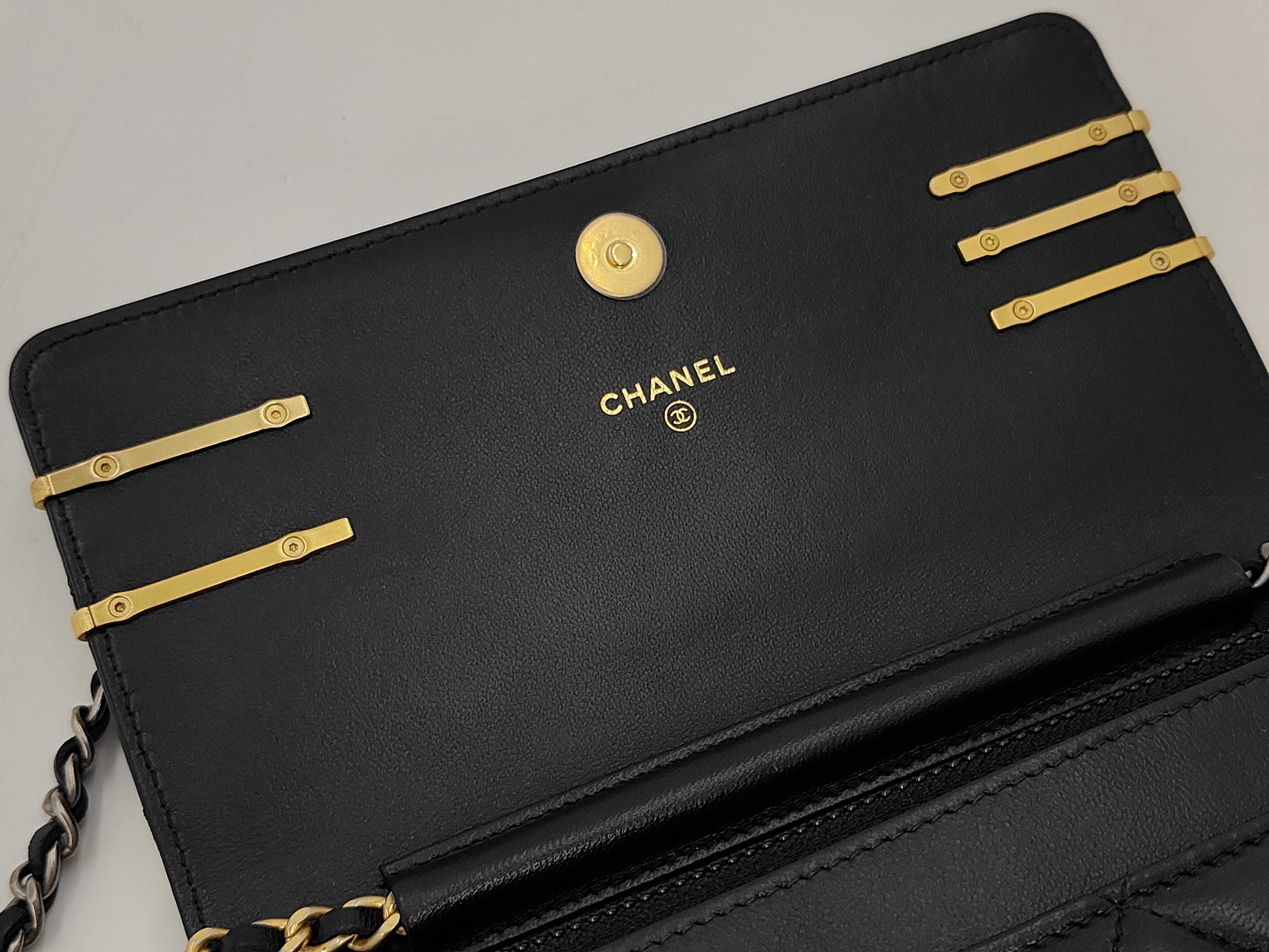 WOC Chain Wallet, Black, No Card Holder, Shoulder Bag — view 11