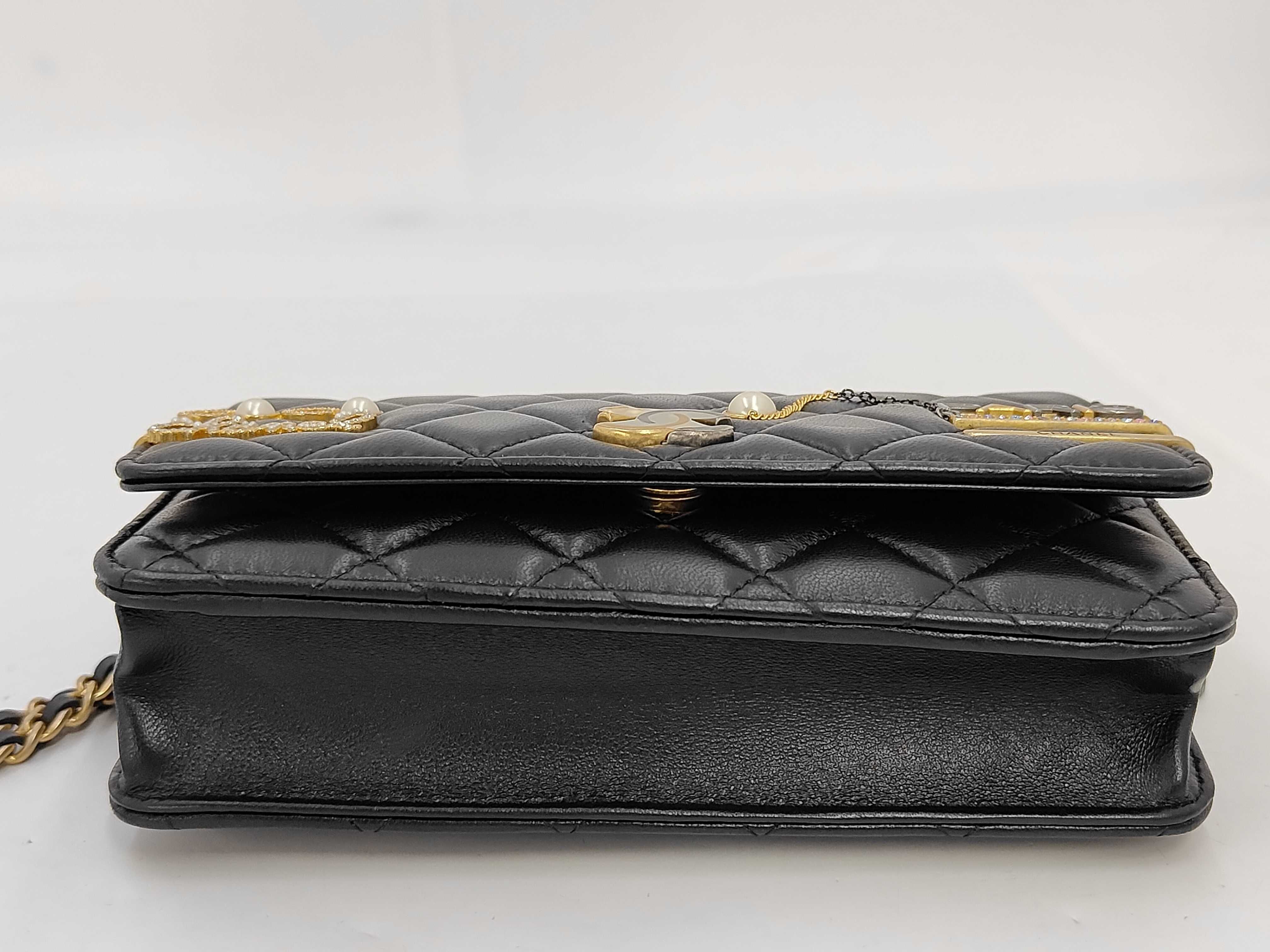 WOC Chain Wallet, Black, No Card Holder, Shoulder Bag — view 4