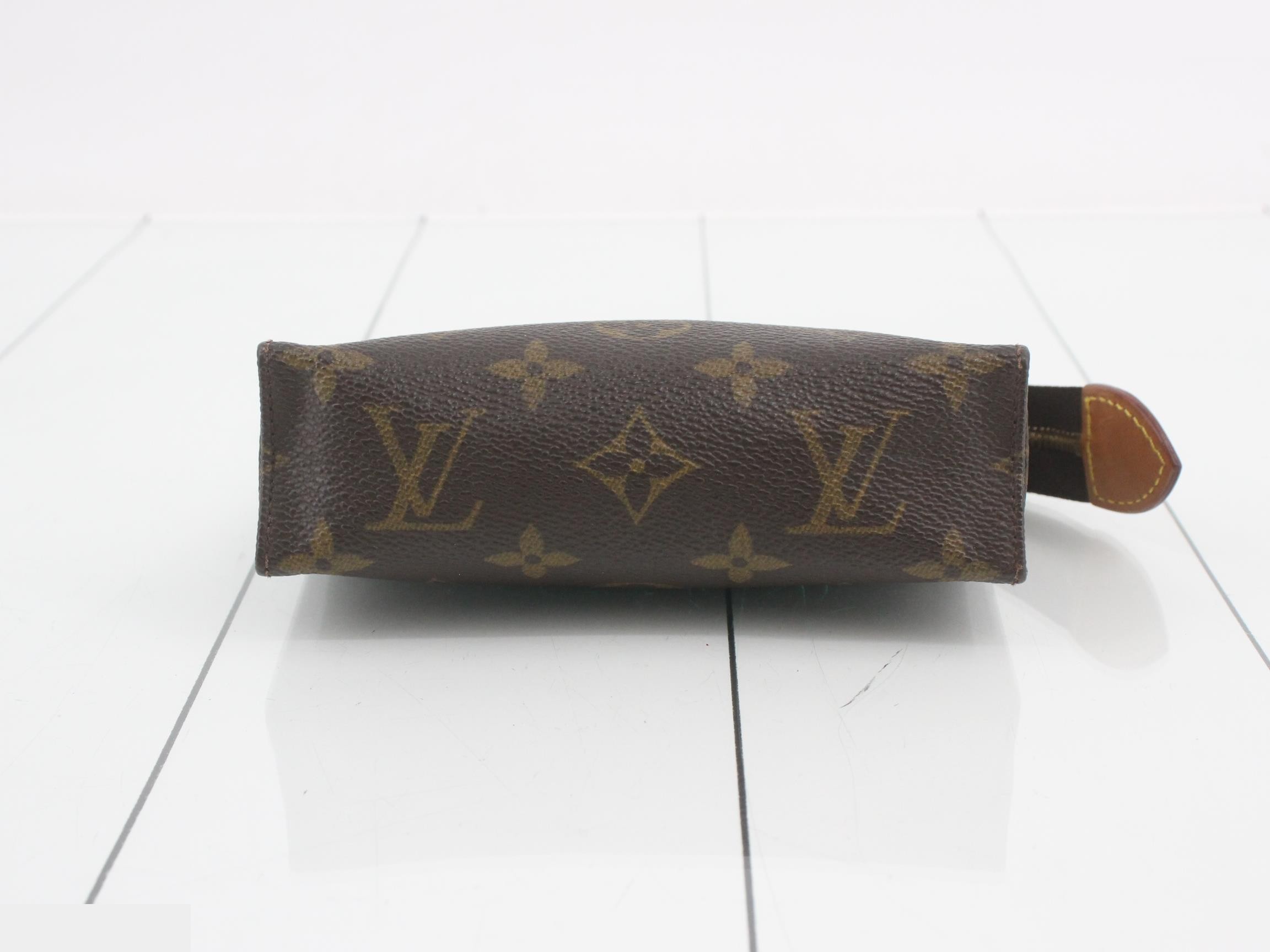 Monogram Toilette 15 Pouch — view 3