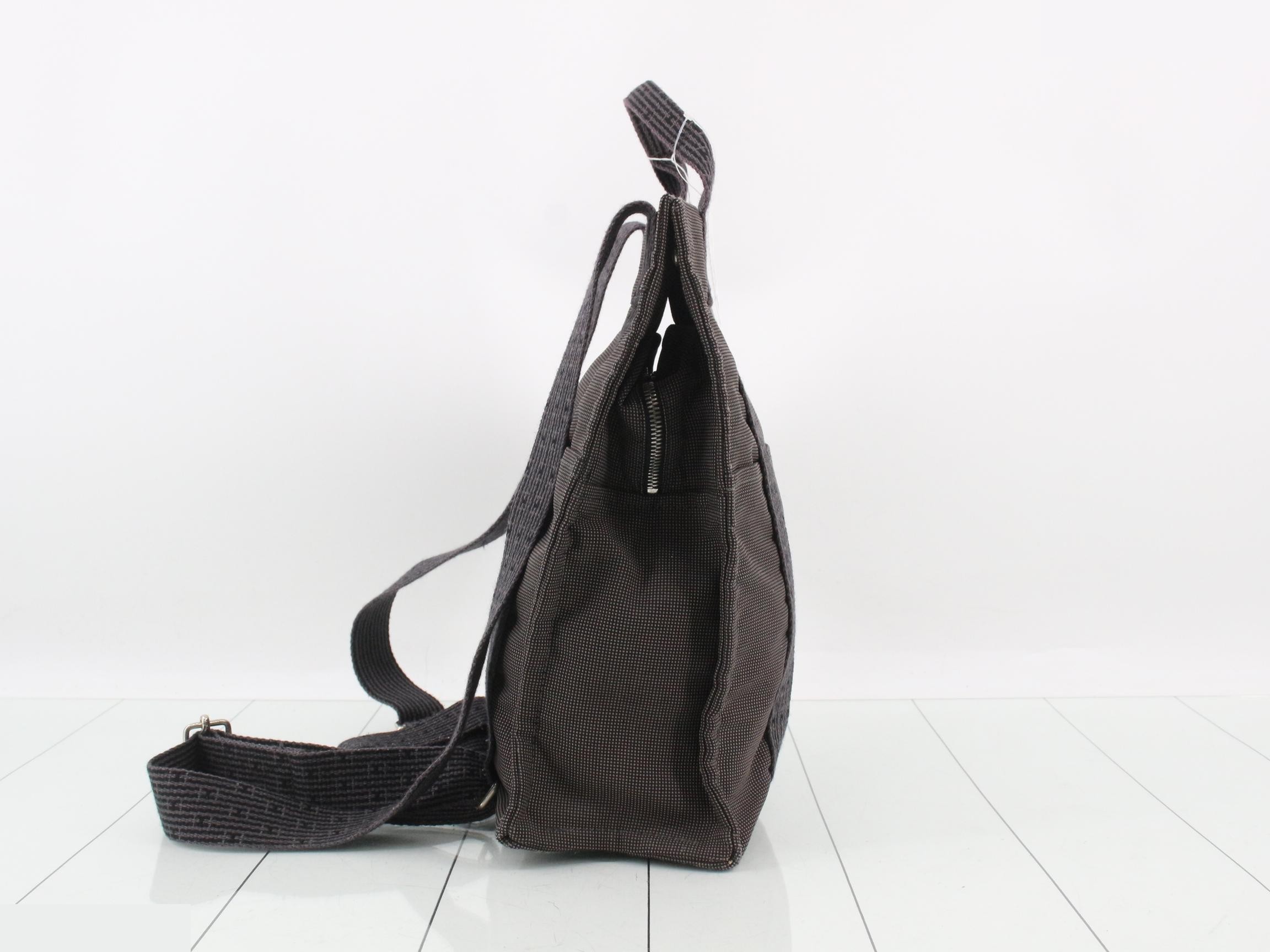 Backpack — view 4