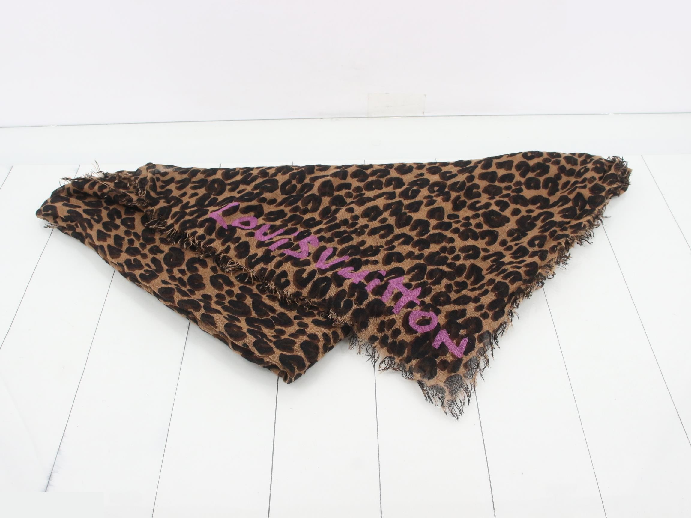 scarf — view 2