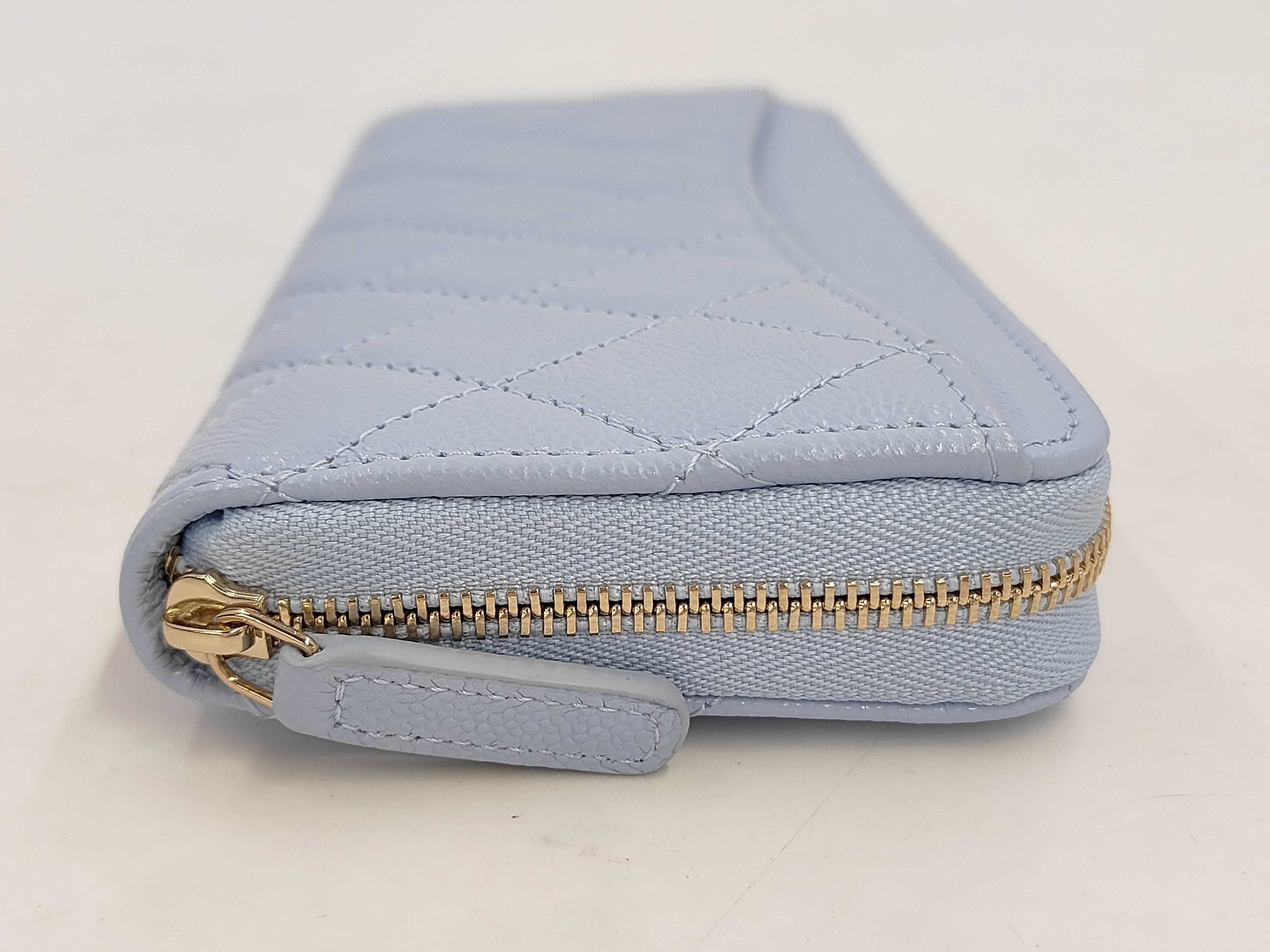 Classic Long Zip Wallet, Matelassé Caviar Skin, Long Wallet, Blue, AP5181 — view 4