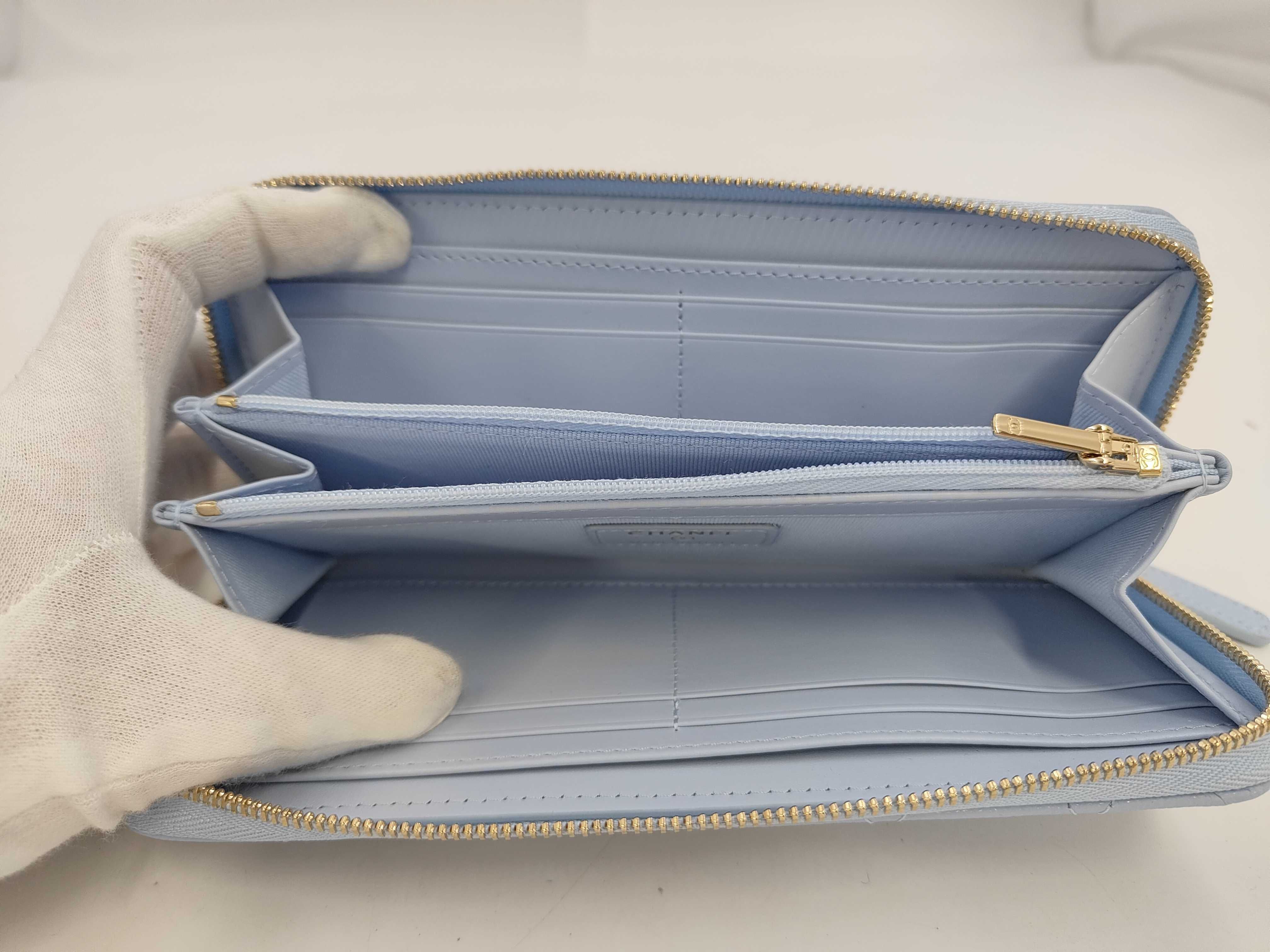 Classic Long Zip Wallet, Matelassé Caviar Skin, Long Wallet, Blue, AP5181 — view 7