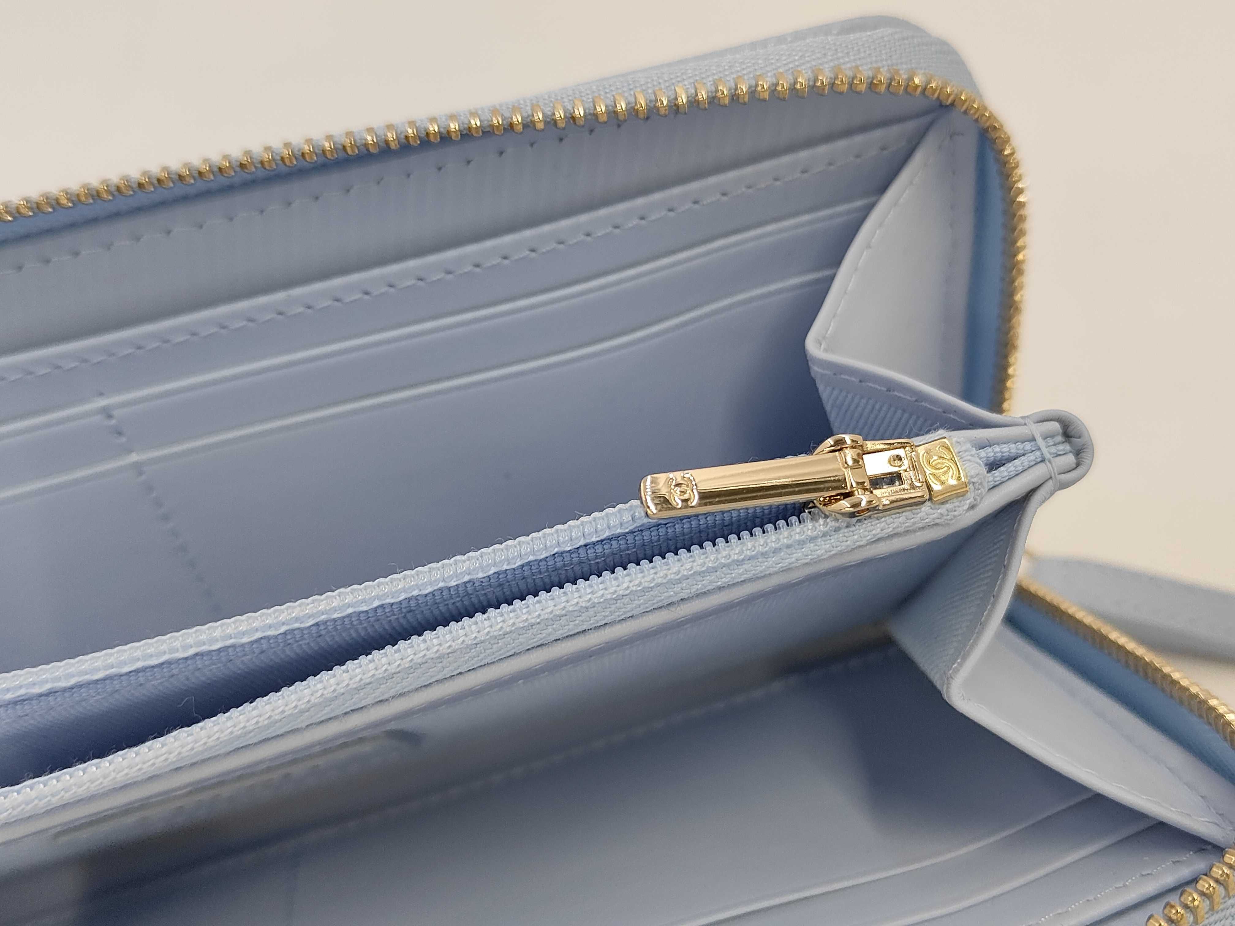 Classic Long Zip Wallet, Matelassé Caviar Skin, Long Wallet, Blue, AP5181 — view 8