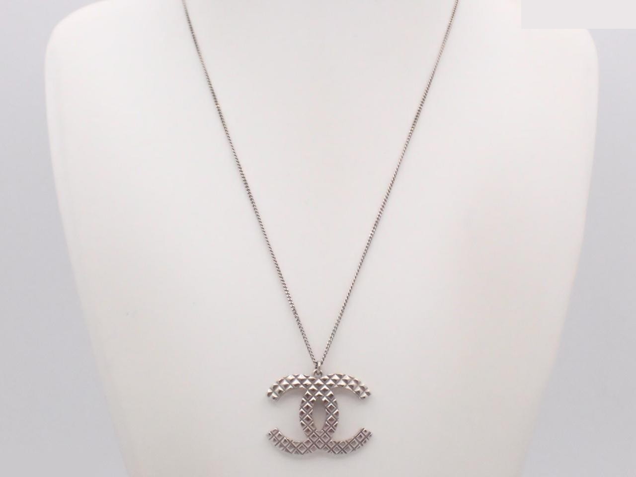 Coco Matelassé necklace, with box and markings, chain approximately 58cm. — view 3