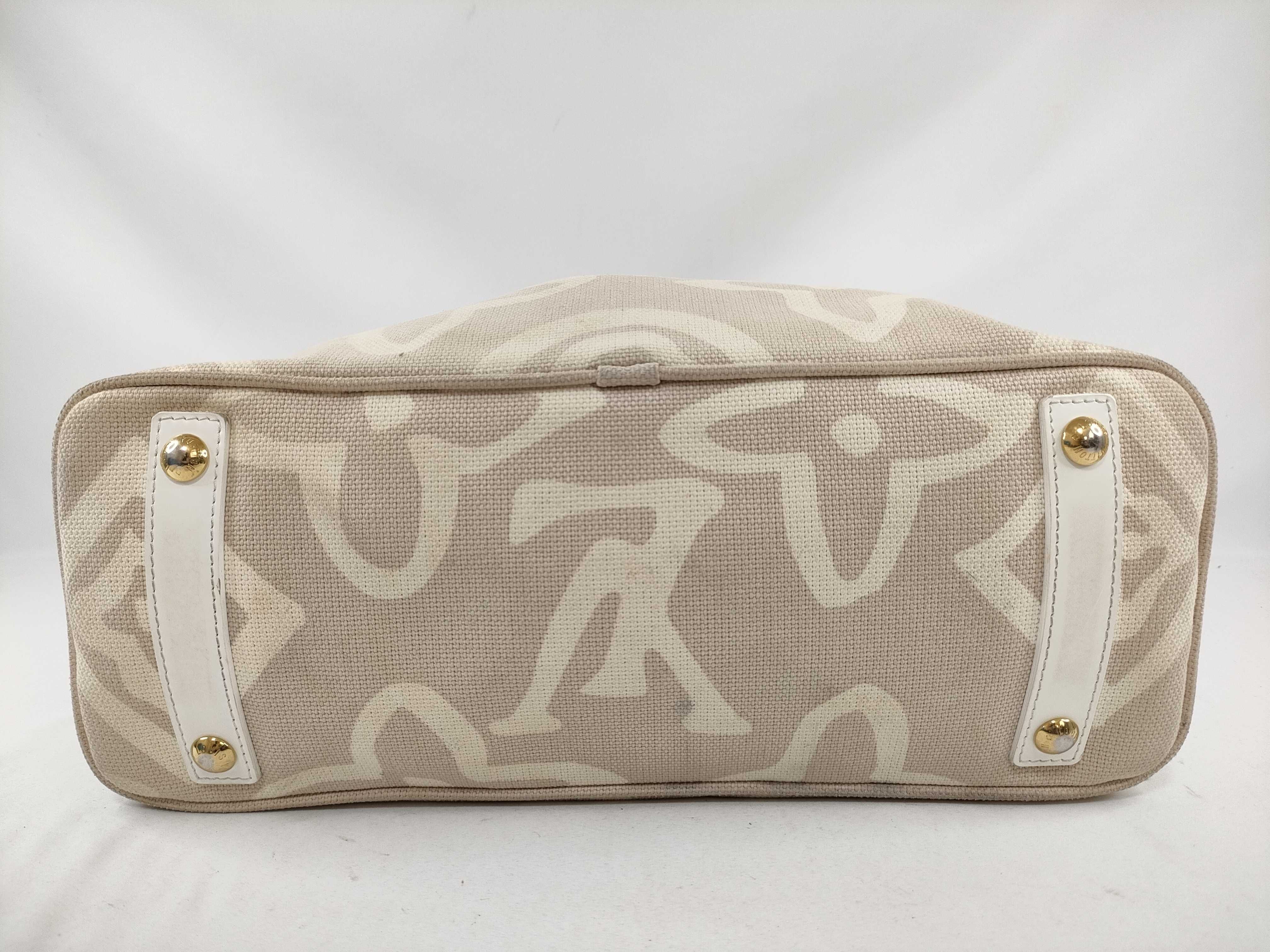 M95674 Taïcienne PM Tote Bag — view 3