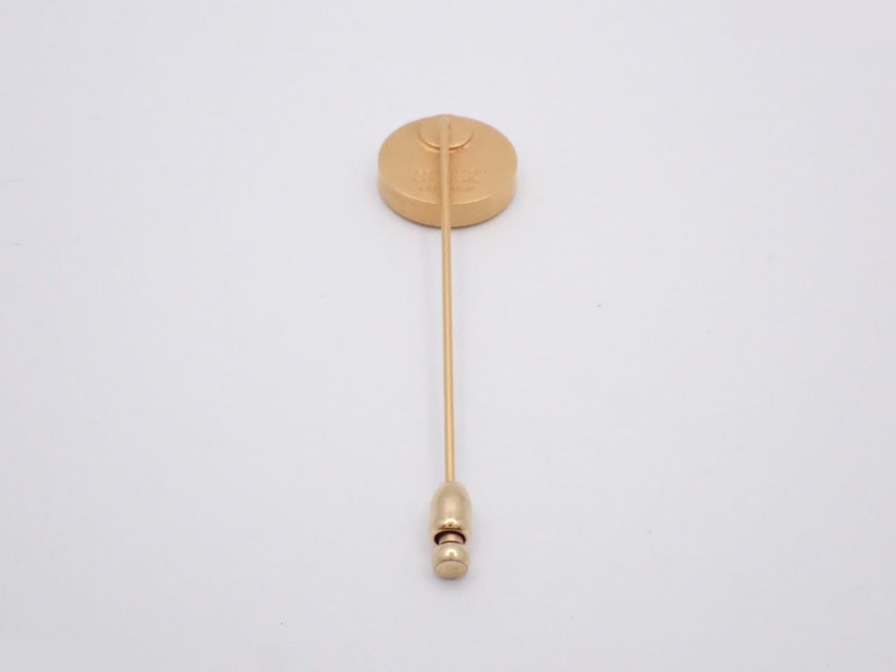 pin brooch — view 2