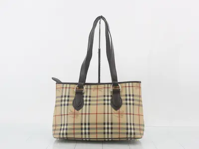 Other lines: Nova Check bags and tote bags
