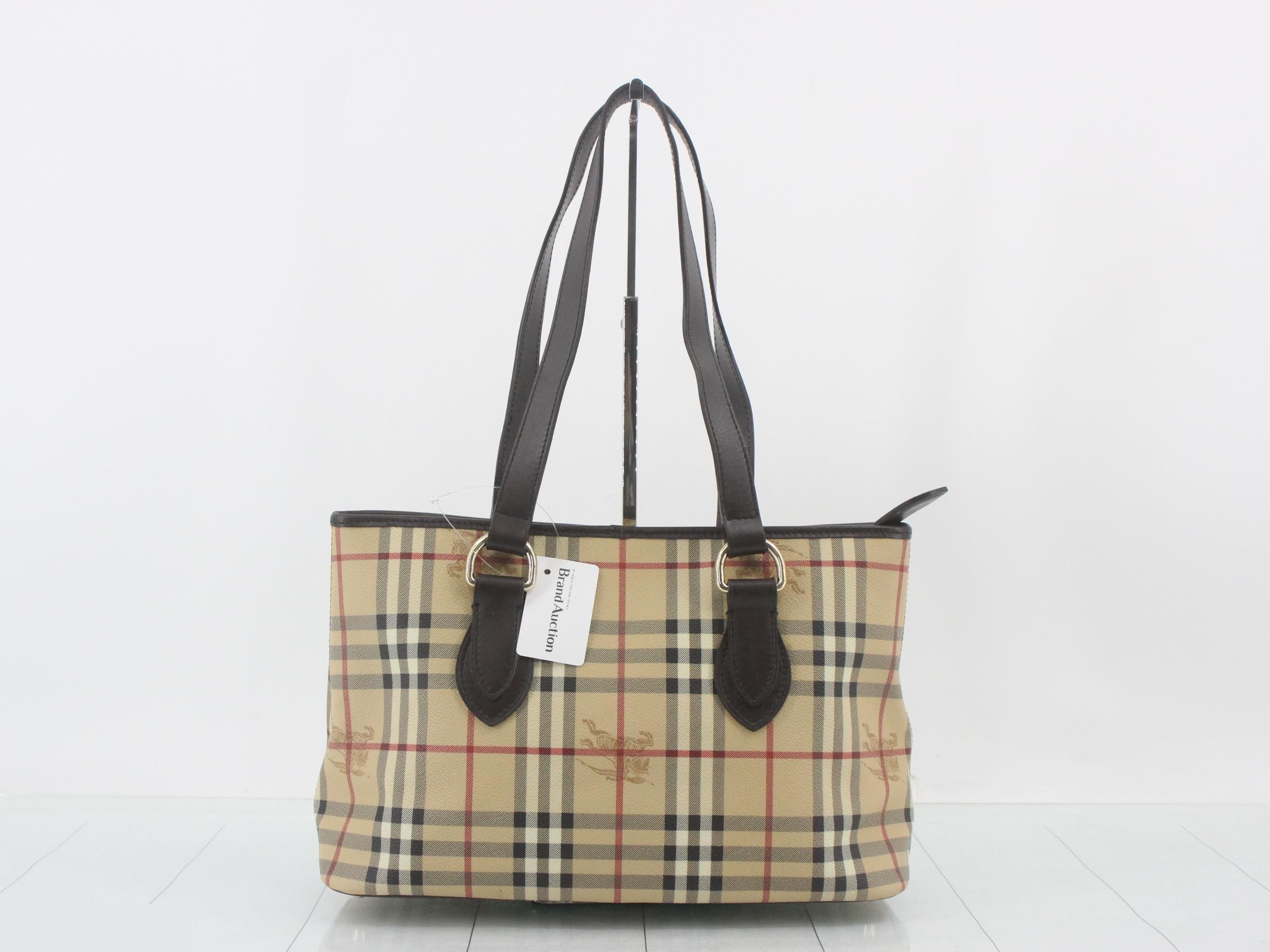Other lines: Nova Check bags and tote bags — view 2