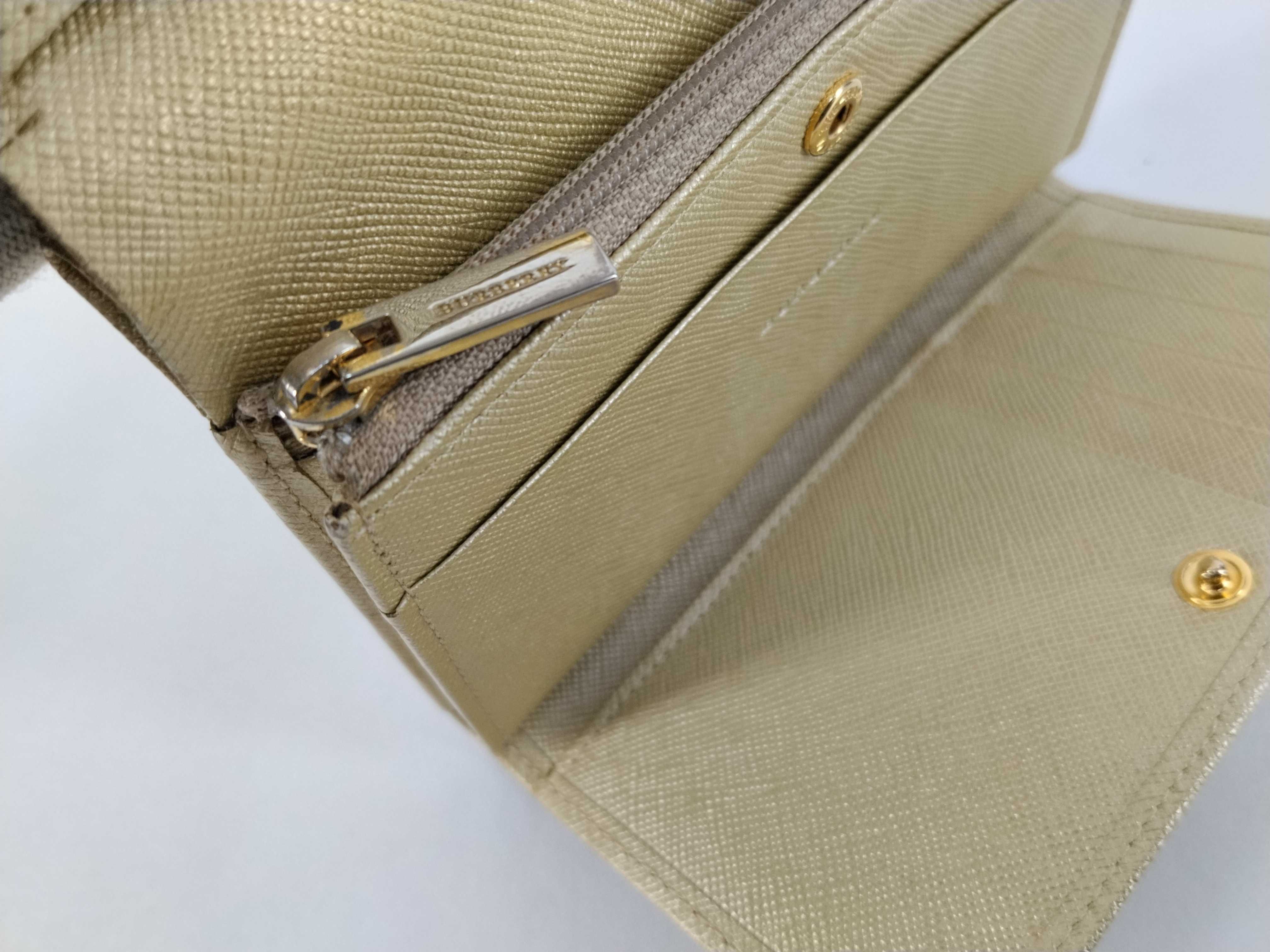 wallet — view 13