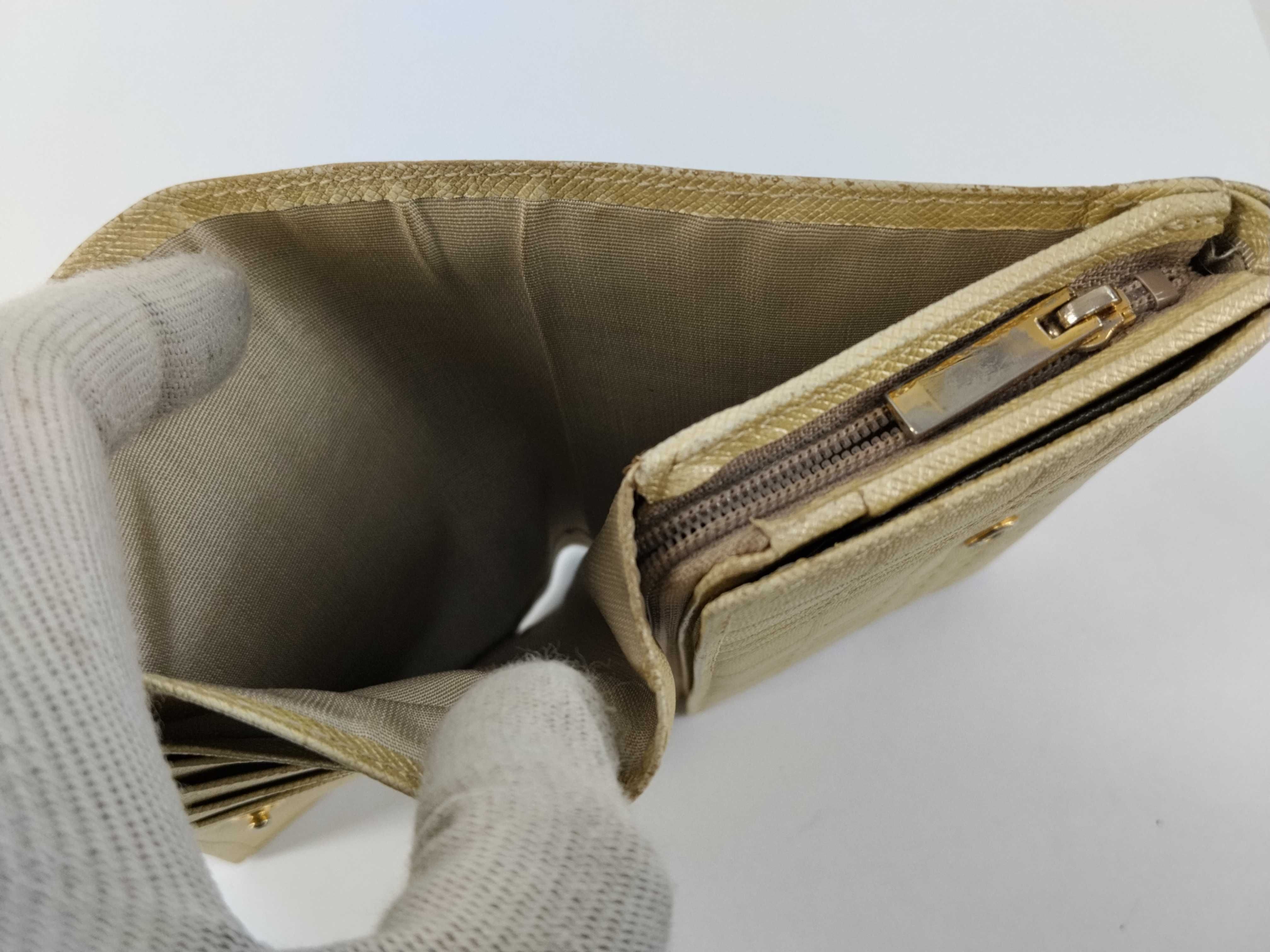 wallet — view 8