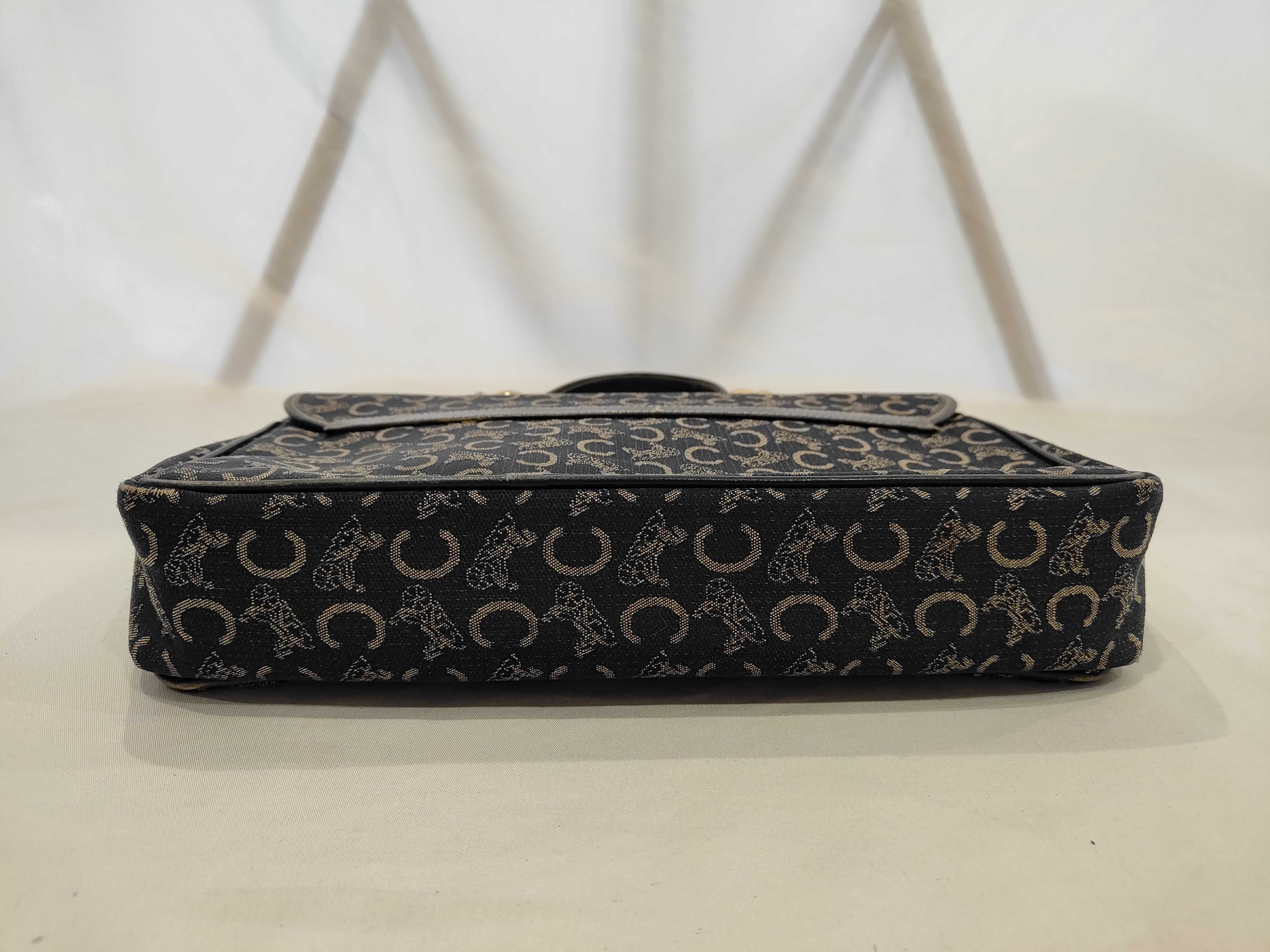 handbag — view 3