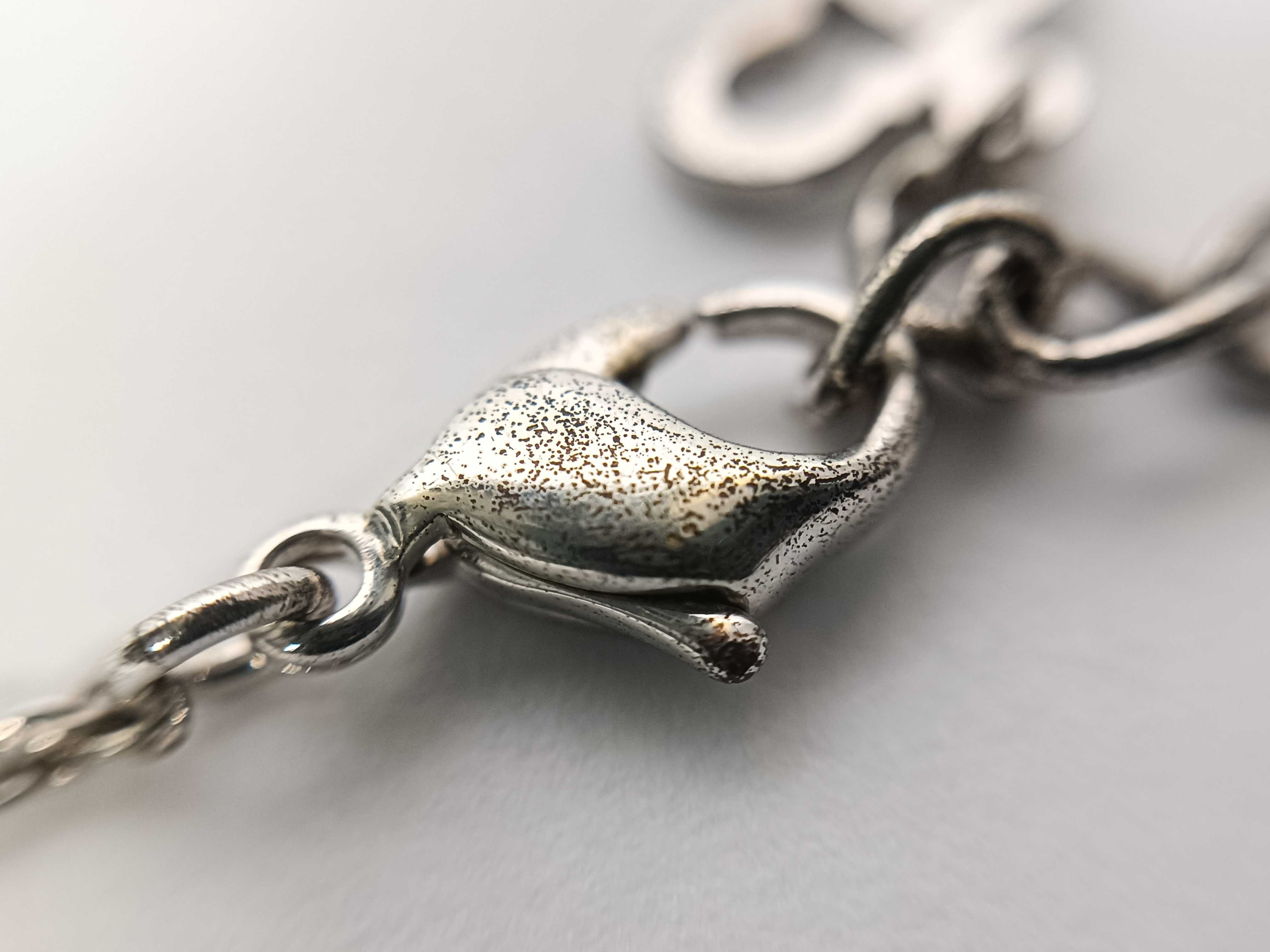 SV D mark pearl necklace — view 8