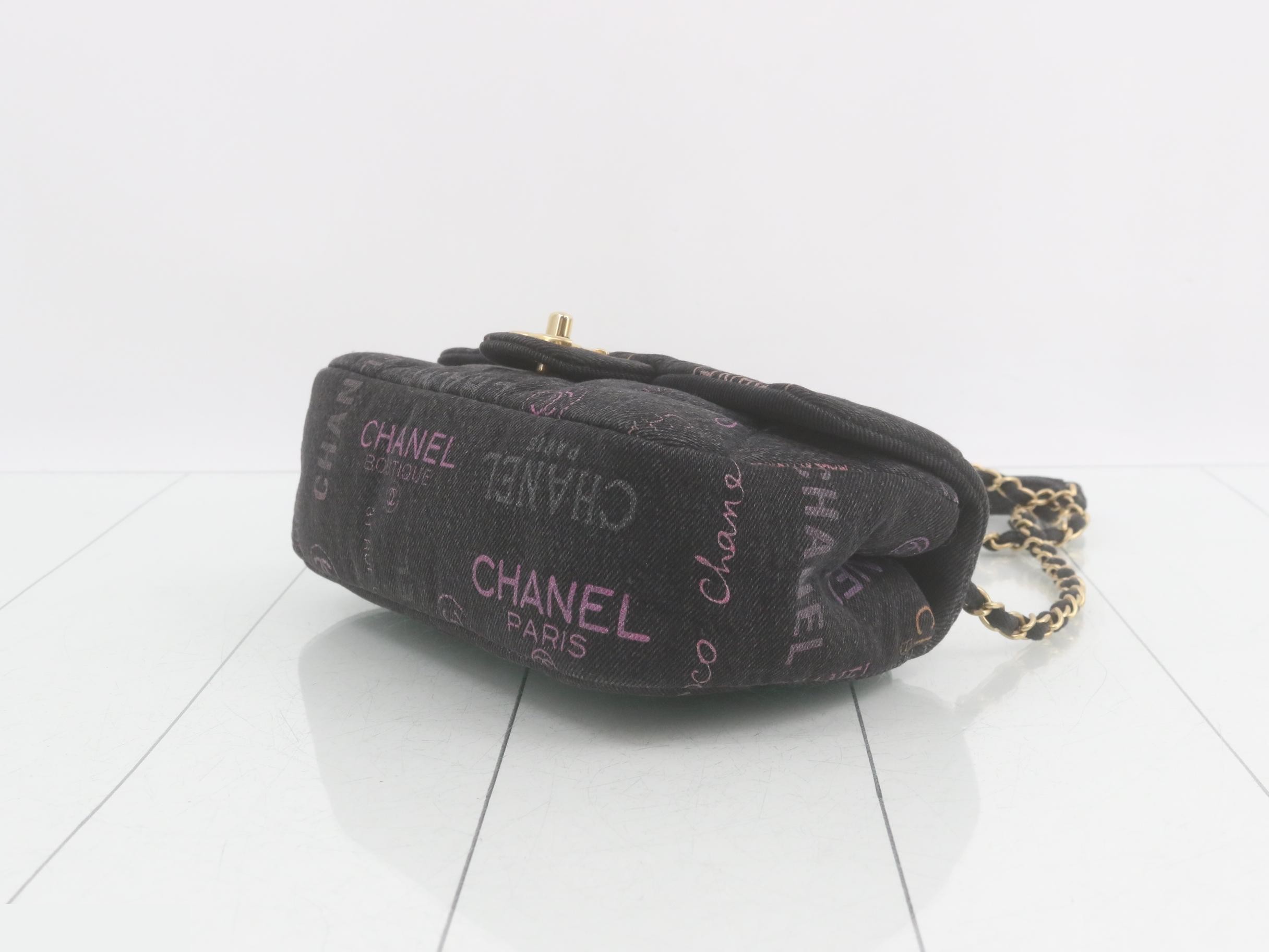 Logo pattern turn-lock chain shoulder bag — view 6
