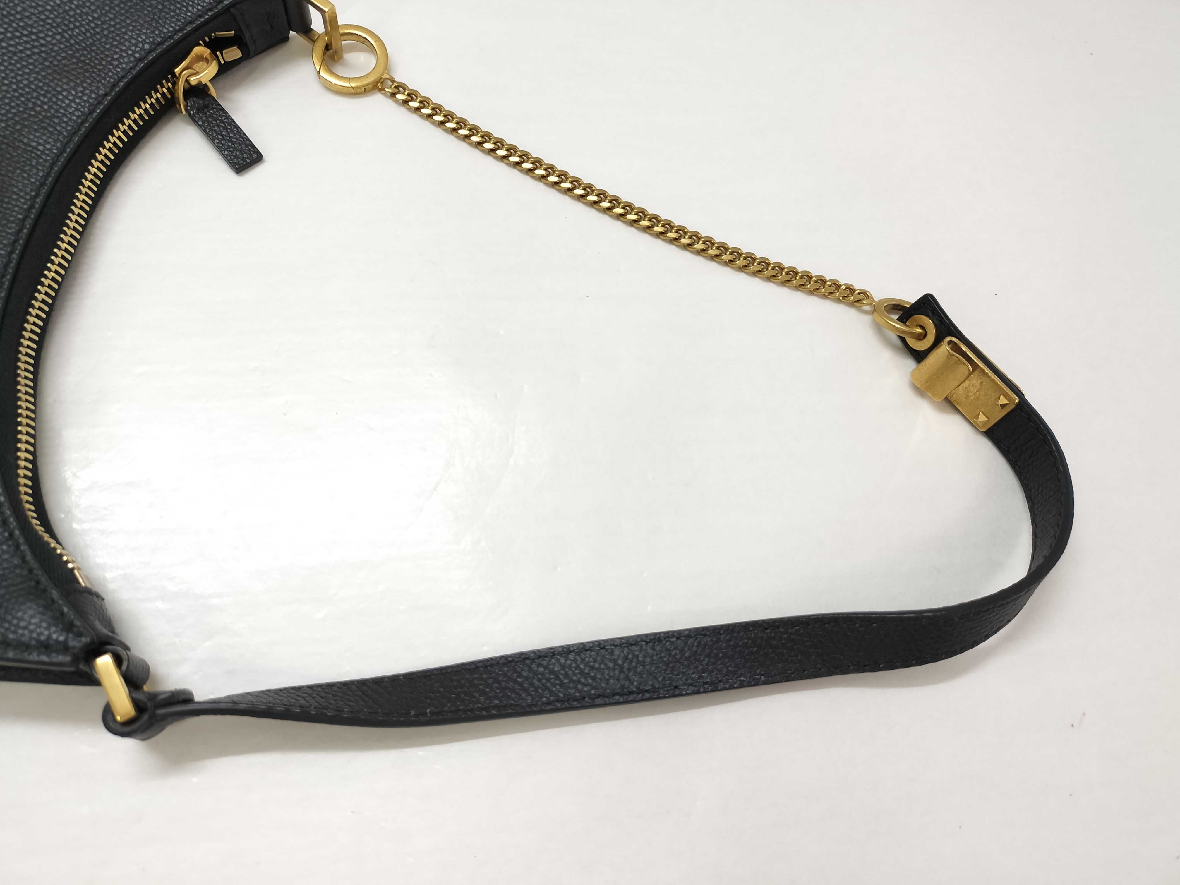 V-logo Mini Hobo Bag Shoulder Bag — view 3