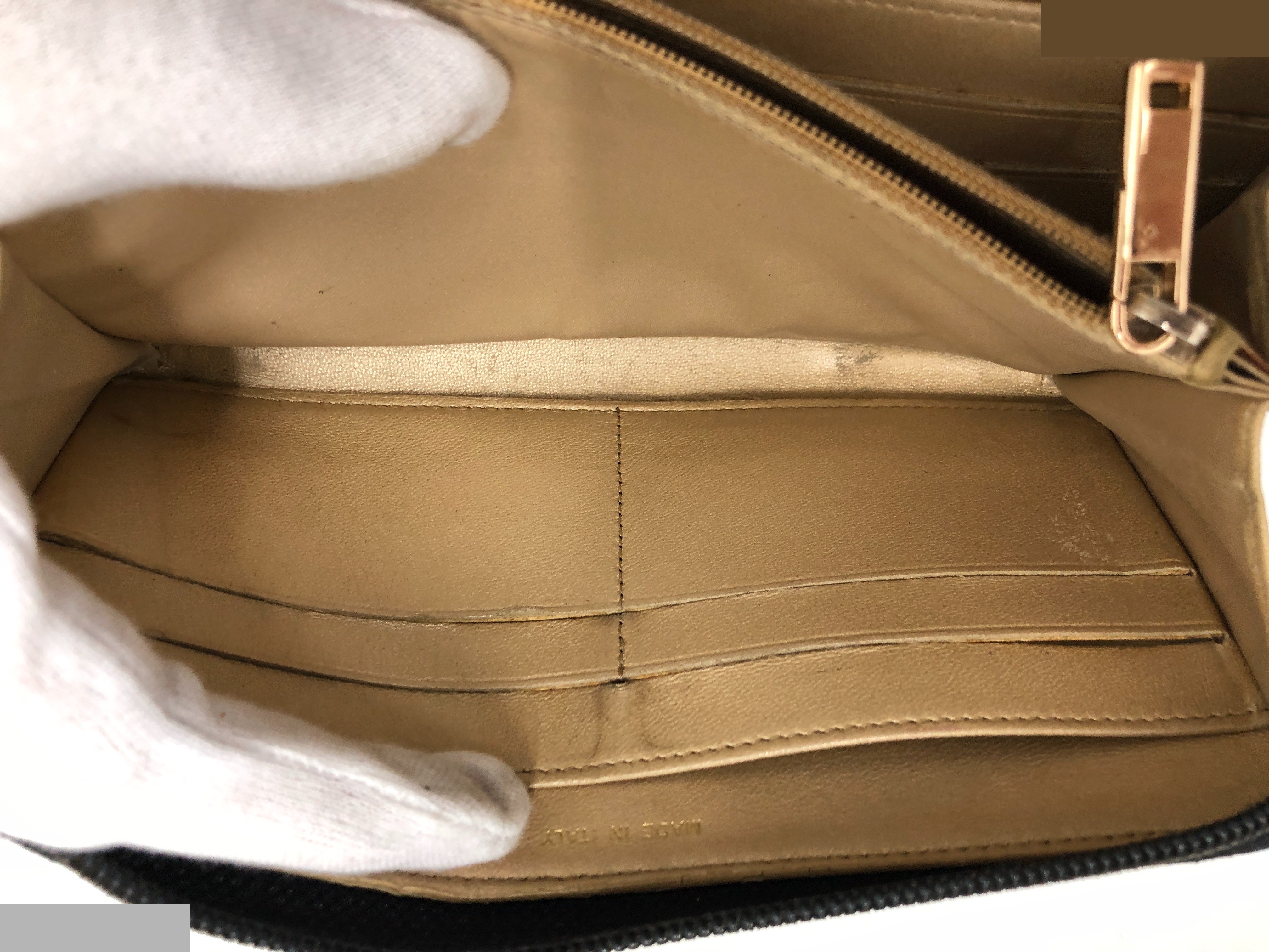 Camellia Round Zipper Long Wallet with Seal, 15875251, Lambskin — view 4