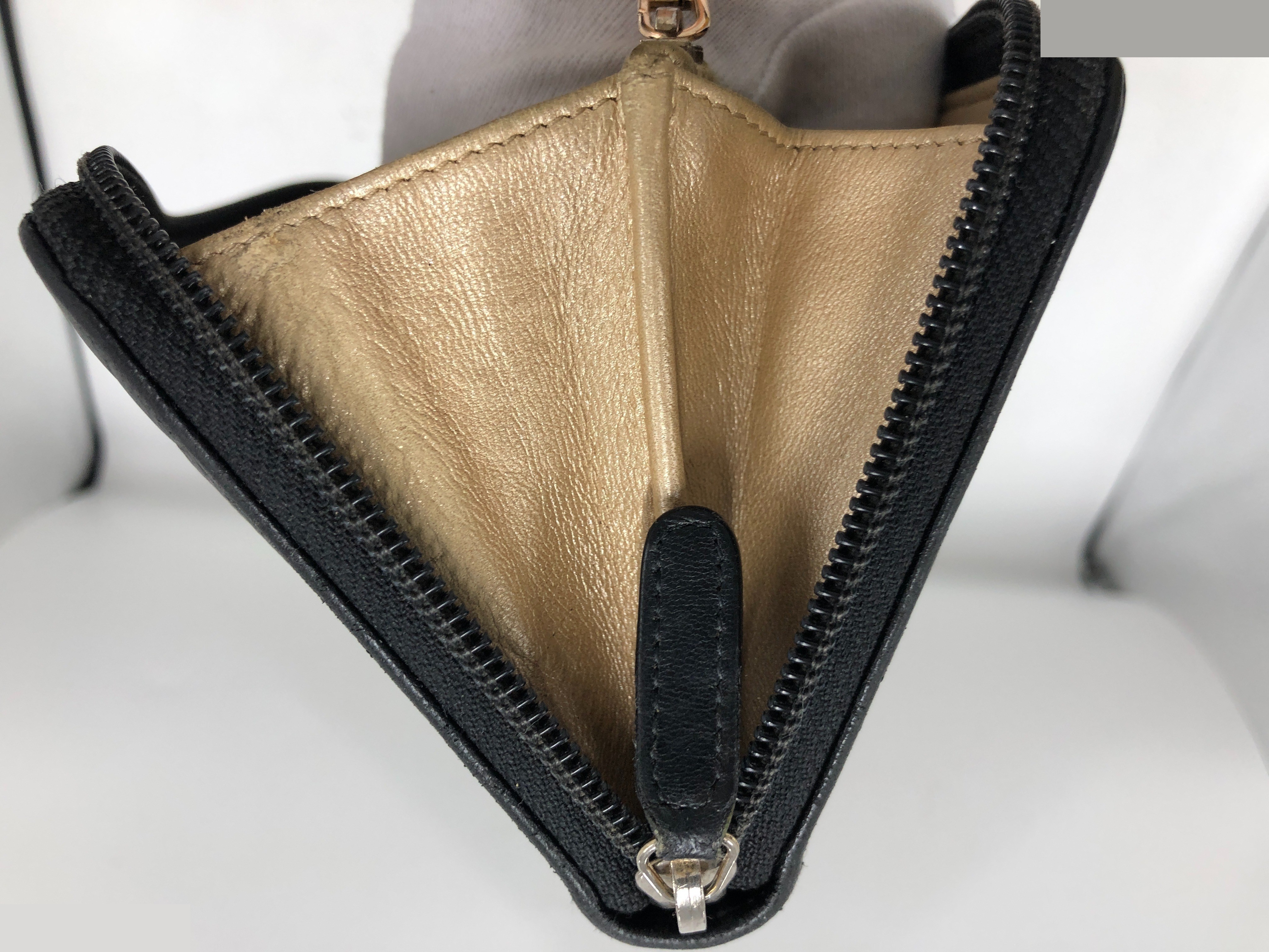Camellia Round Zipper Long Wallet with Seal, 15875251, Lambskin — view 8