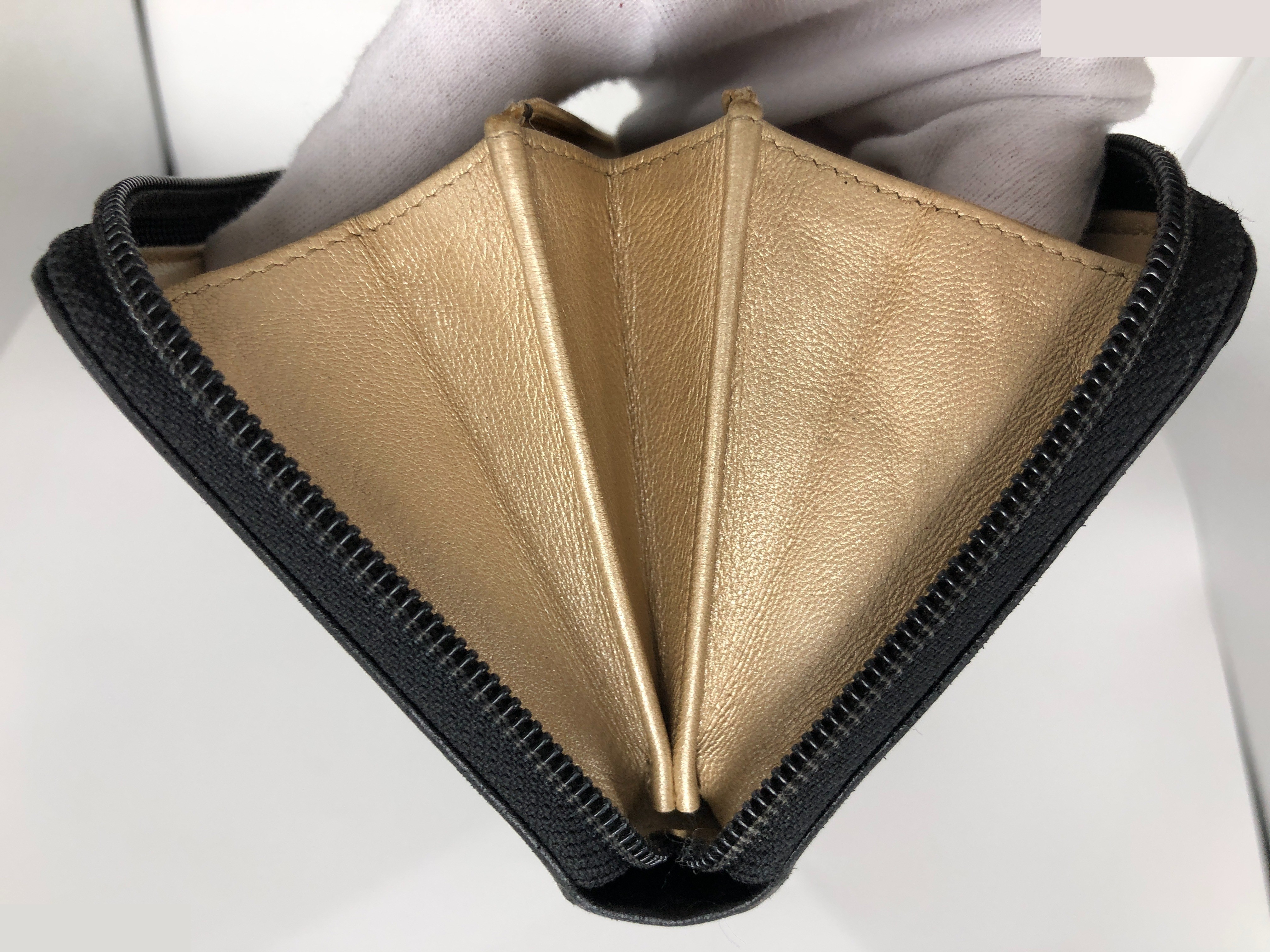 Camellia Round Zipper Long Wallet with Seal, 15875251, Lambskin — view 9