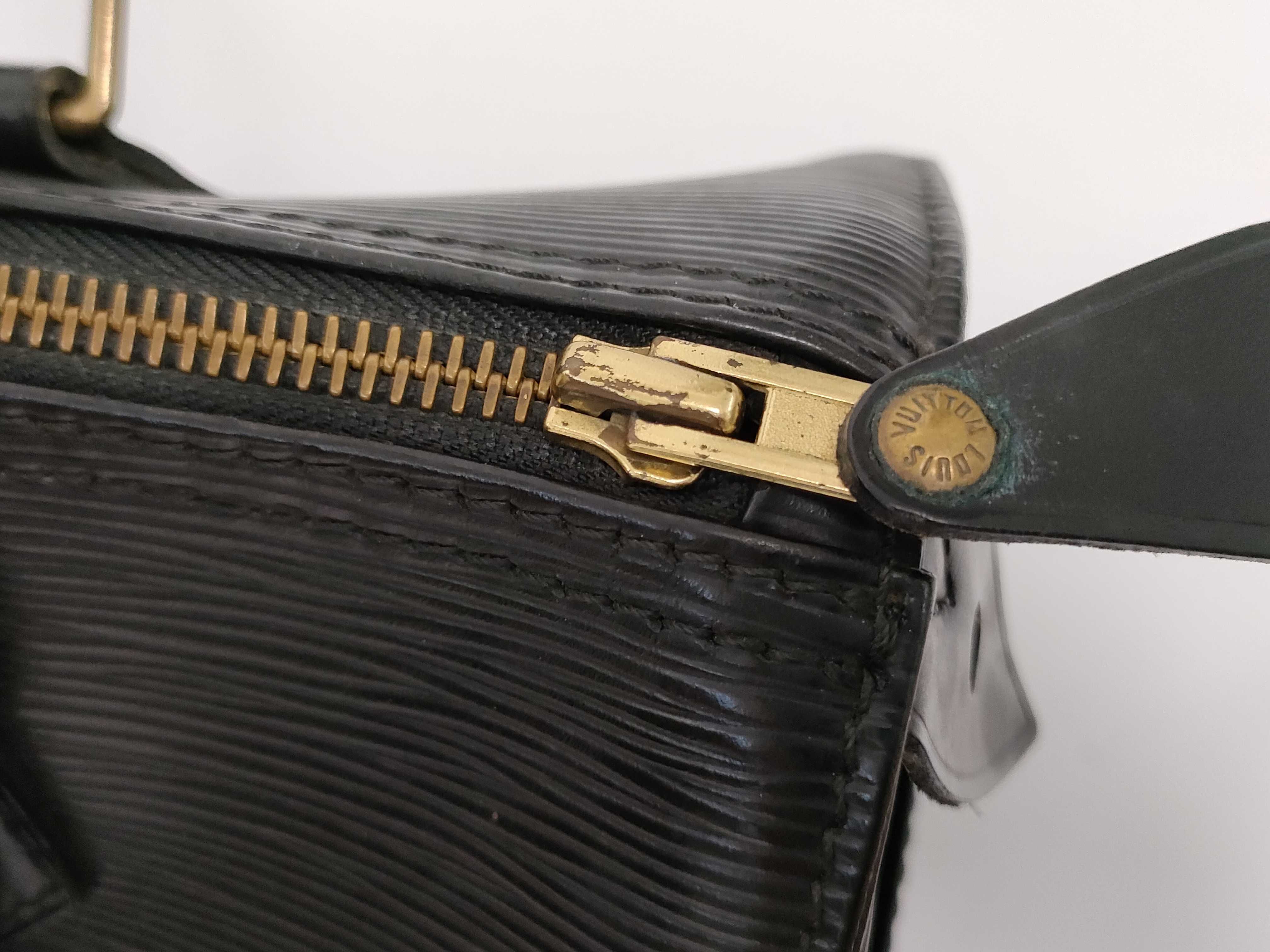 Epi ID- Epi Speedy 30 M59022 SP0958 Black bag only handbag — view 8