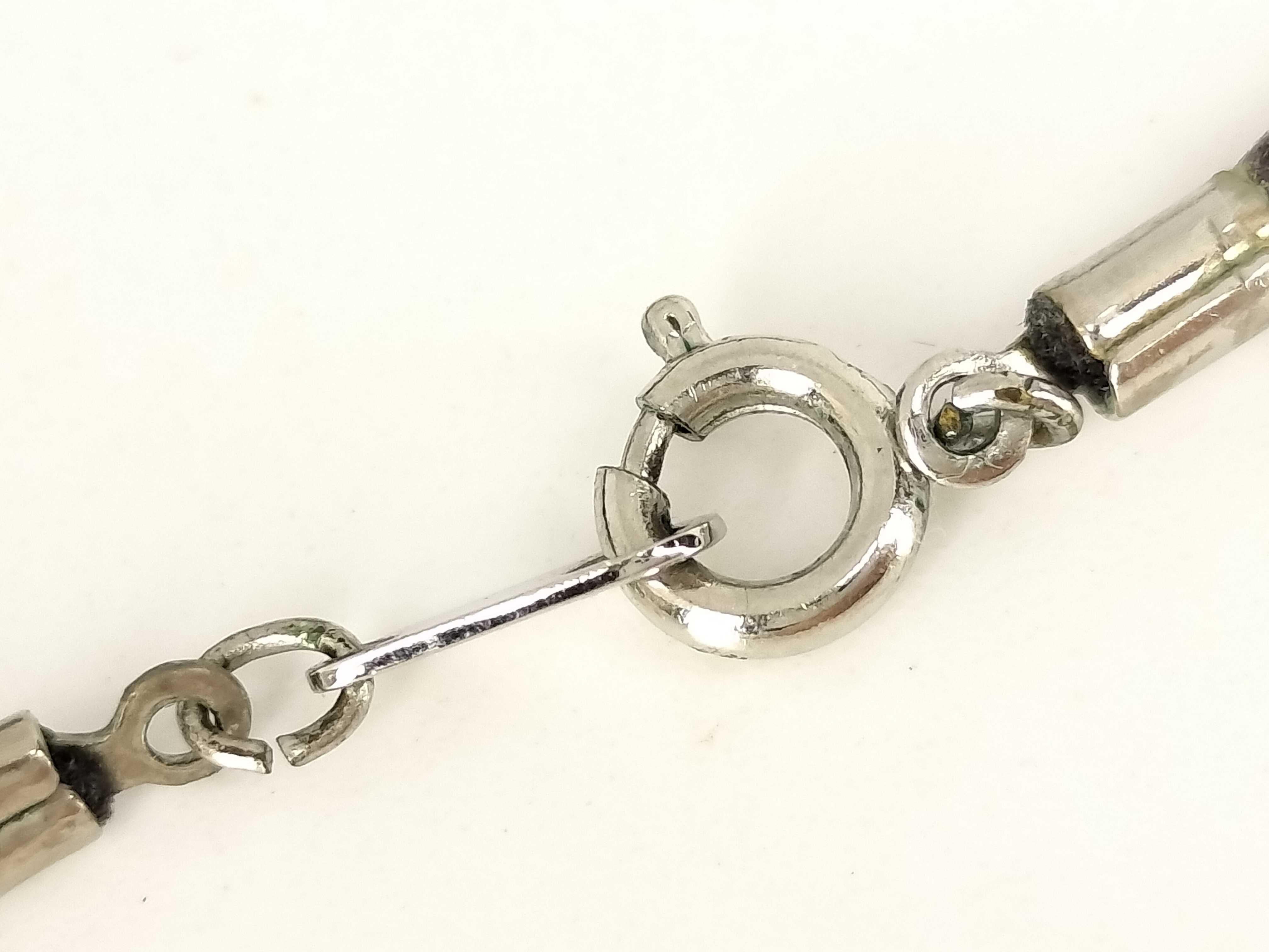 necklace — view 4