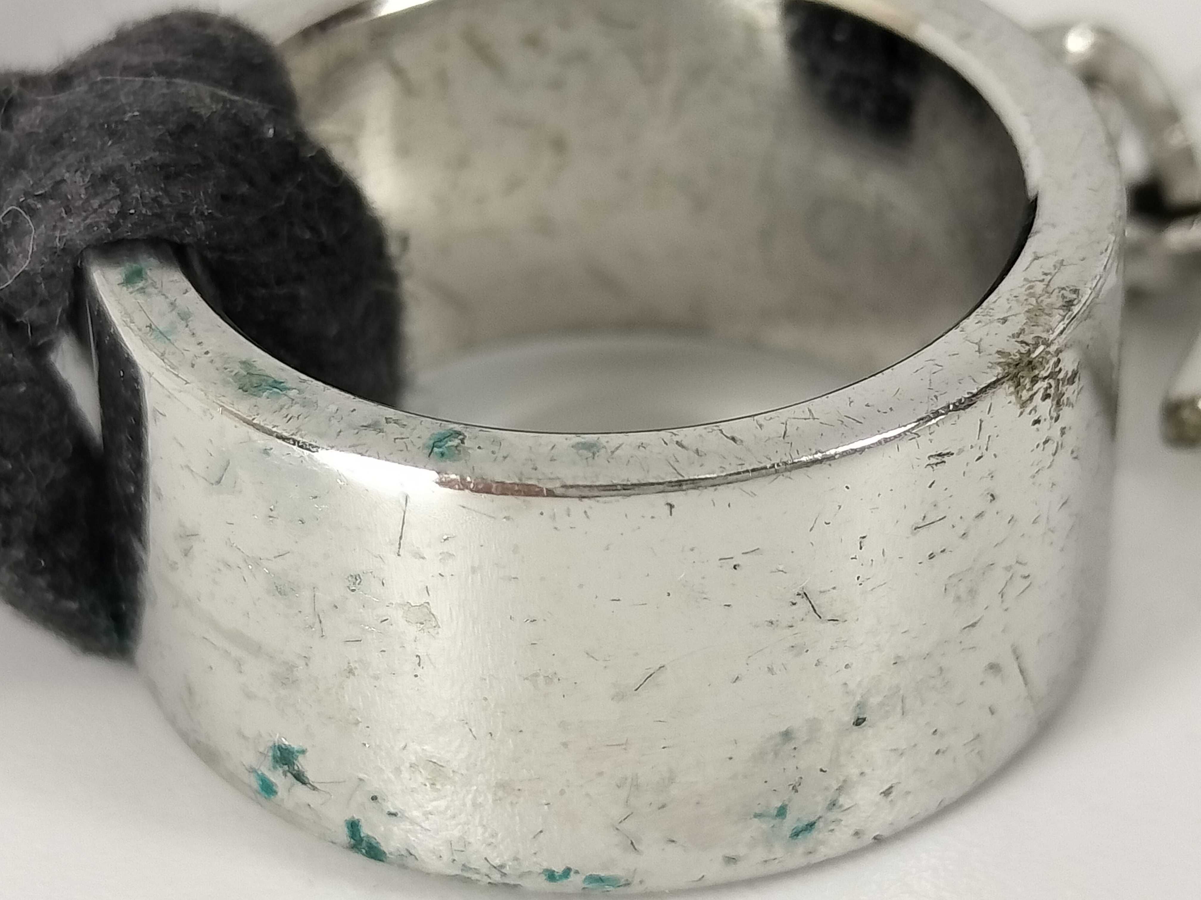 necklace — view 9