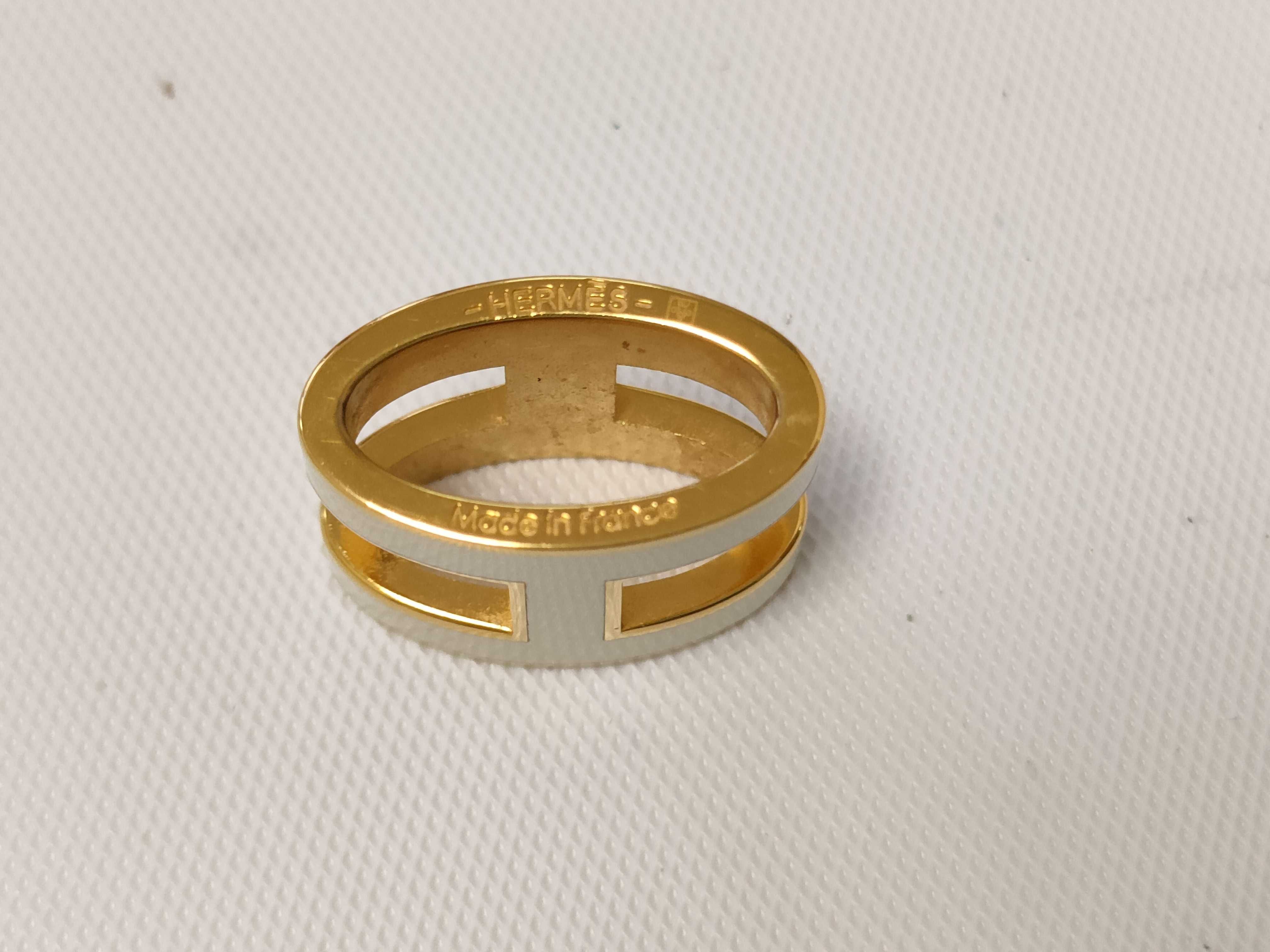 Pop H Pendant Top — view 5