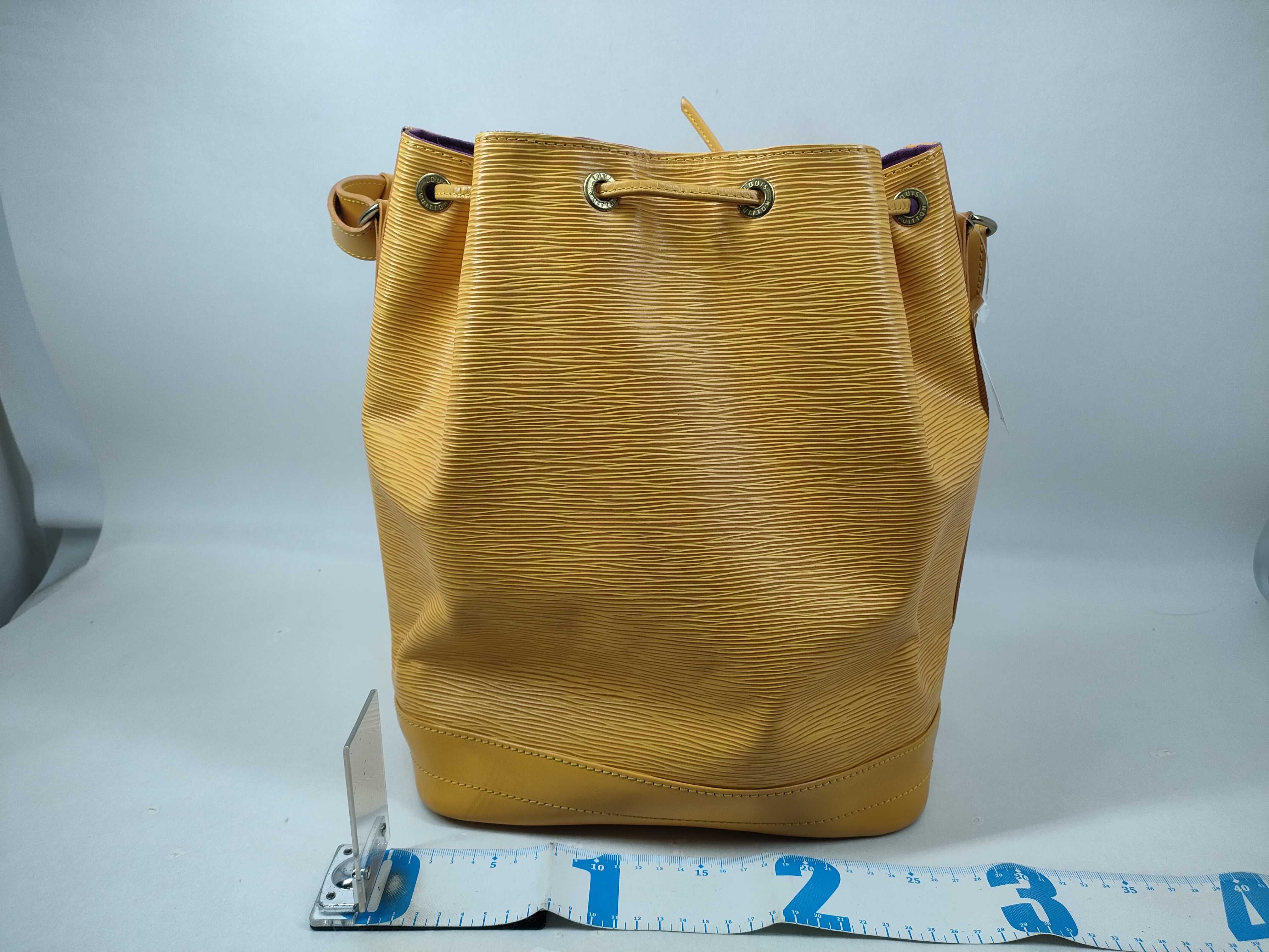 Epi Noé Shoulder Bag — view 2
