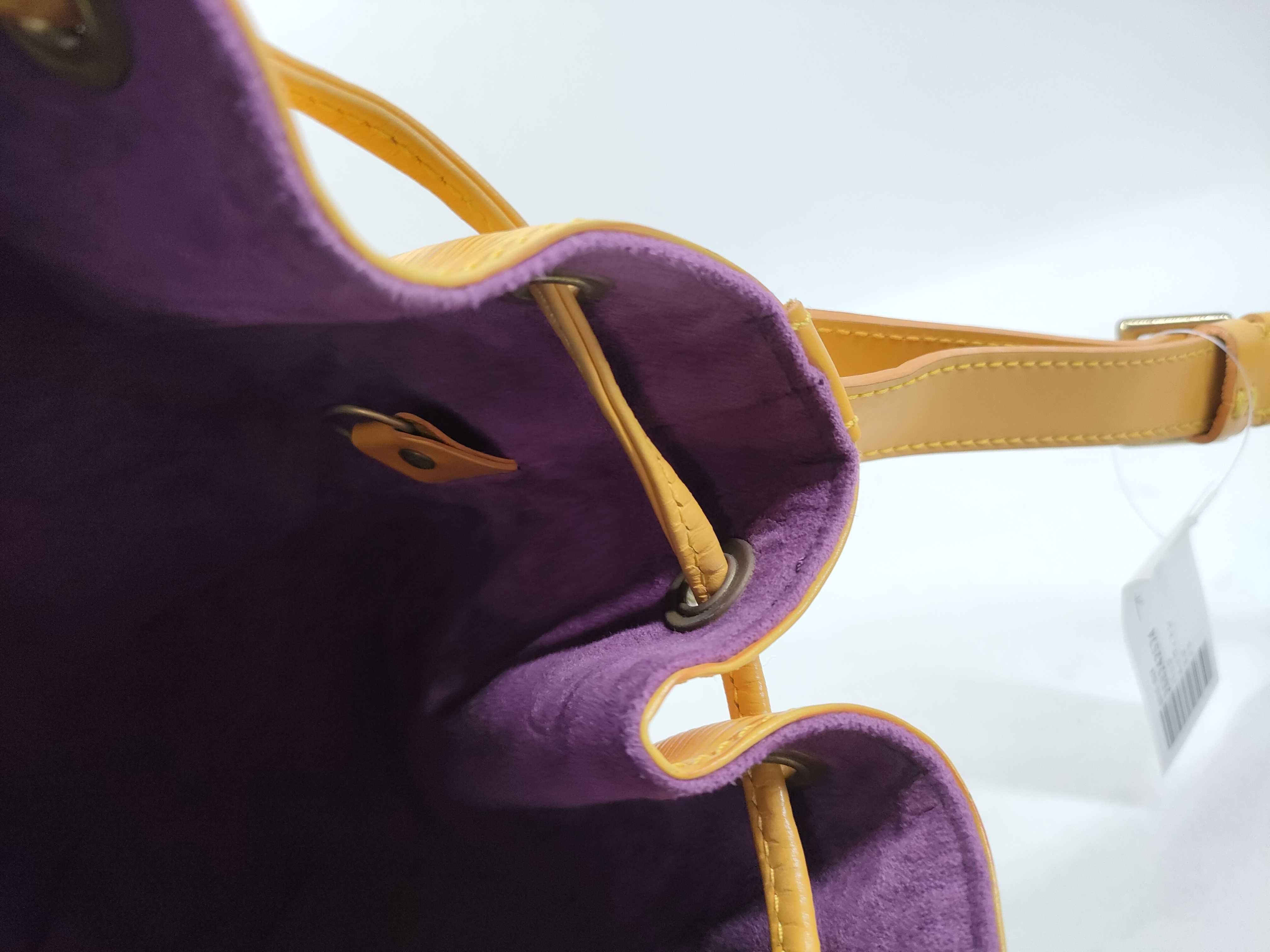 Epi Noé Shoulder Bag — view 11