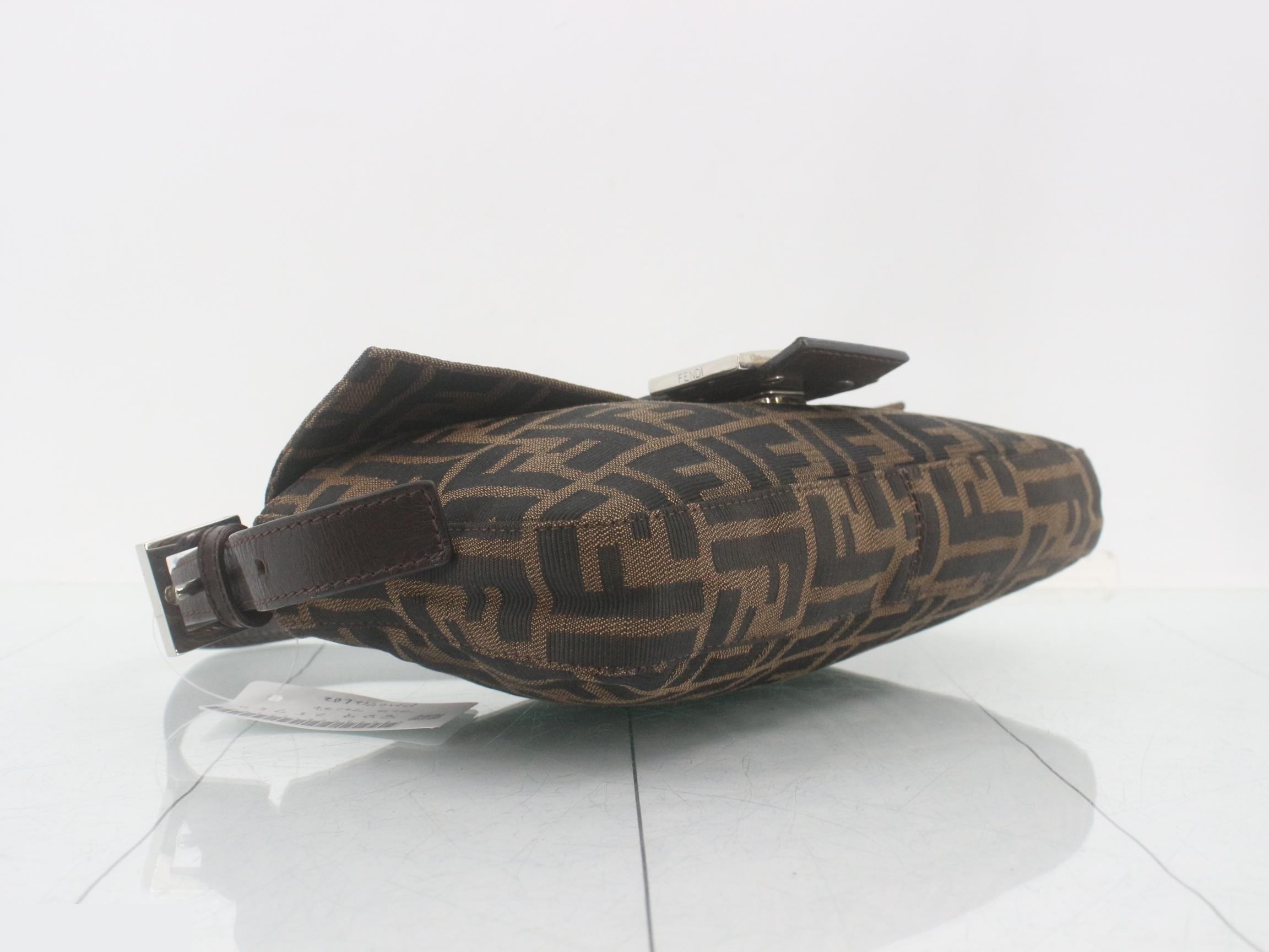 Mamma Bucket Zucca Shoulder Bag — view 5