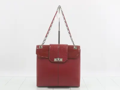 Other lines: Bags and shoulder bags