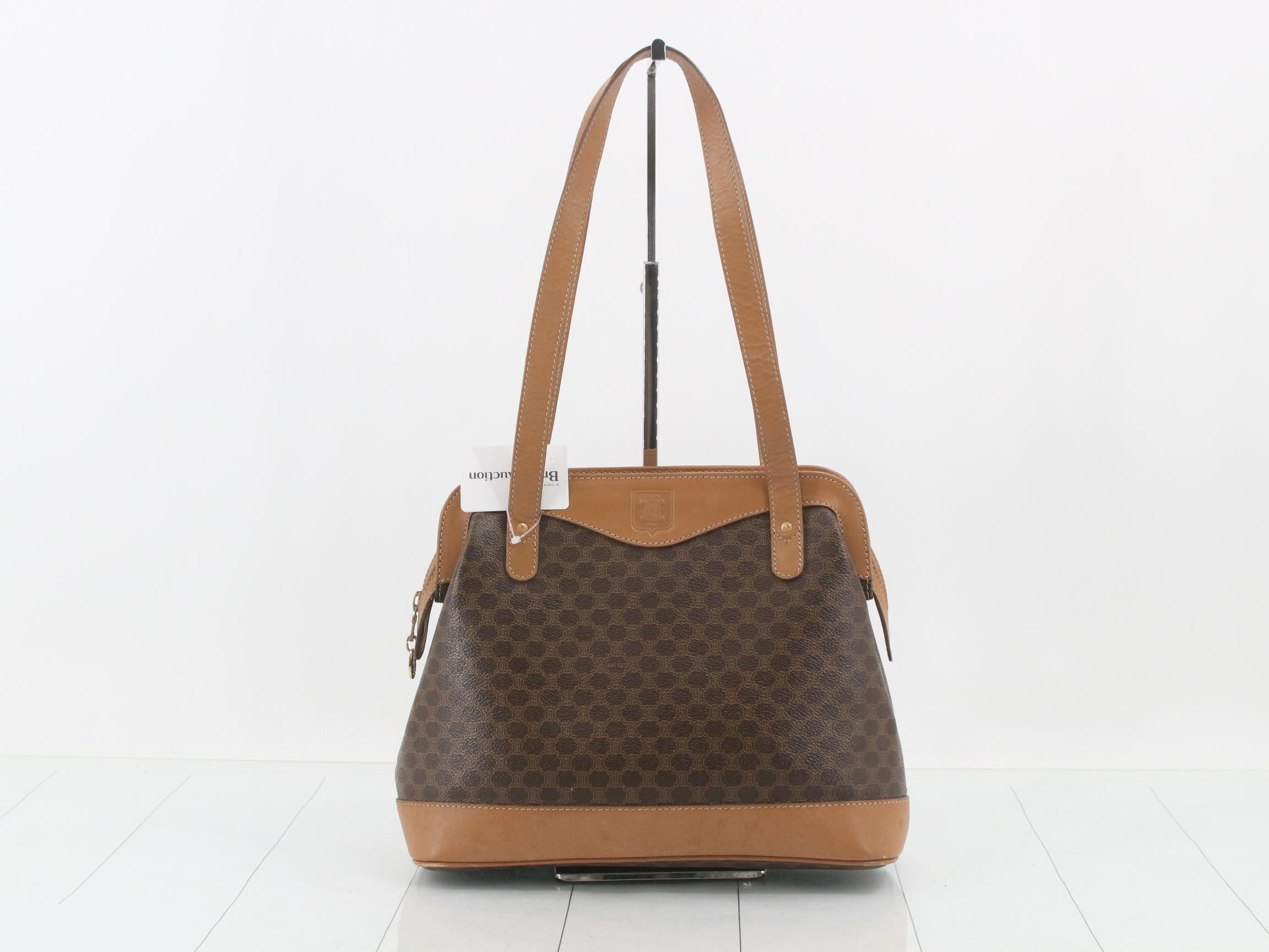 Other lines: Bags and shoulder bags