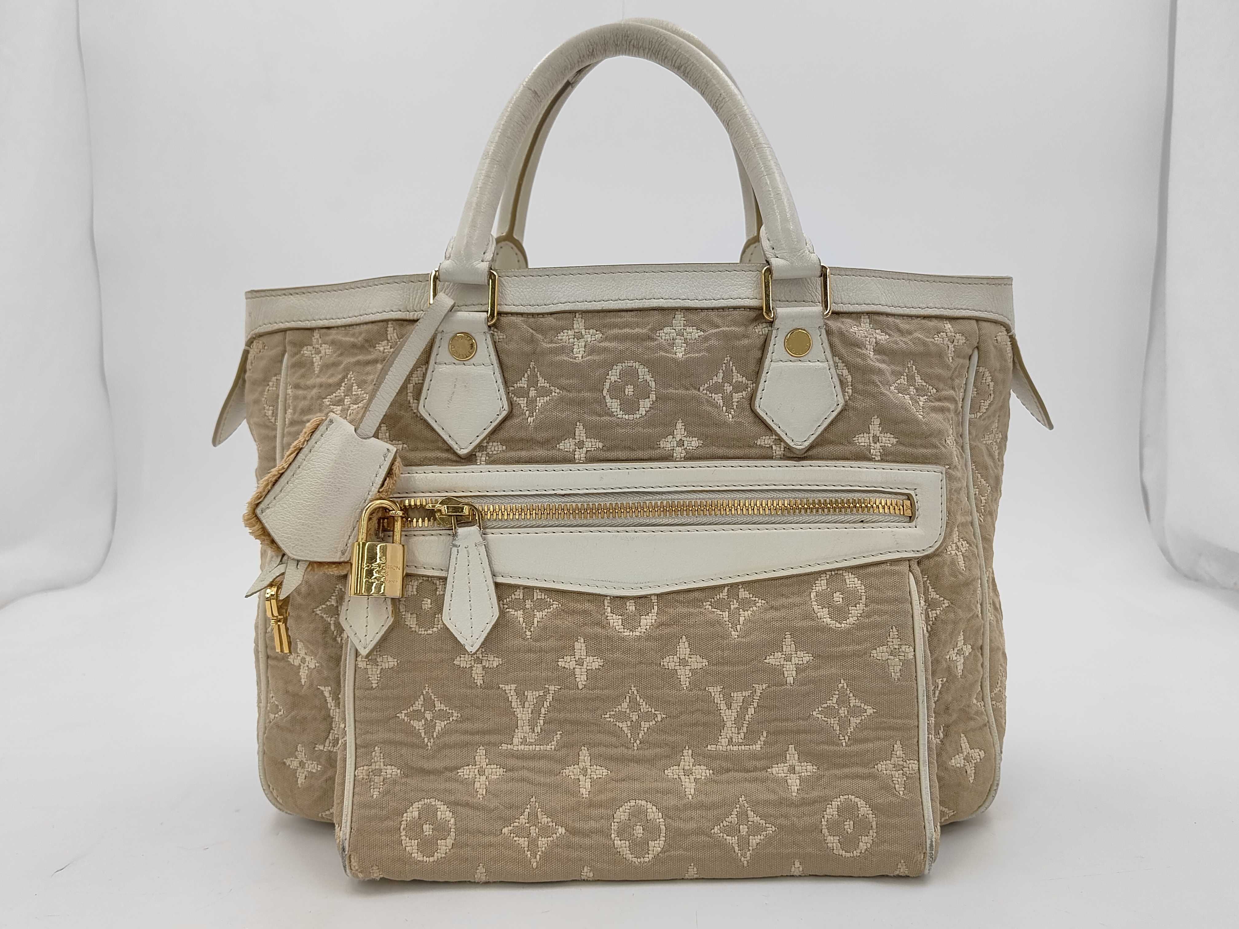 Sabia Cabas MM Handbag