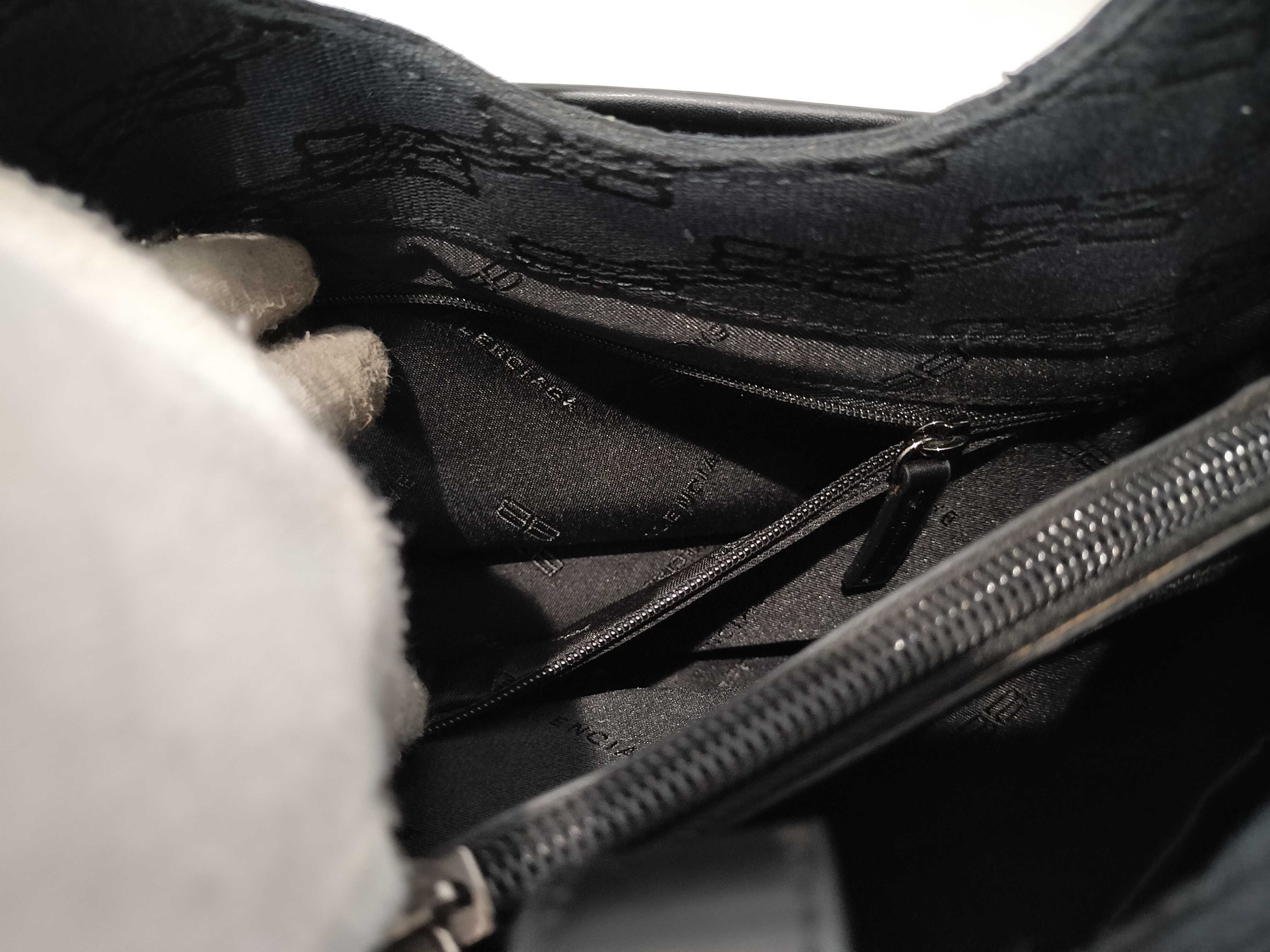 BB logo canvas black handbag — view 11