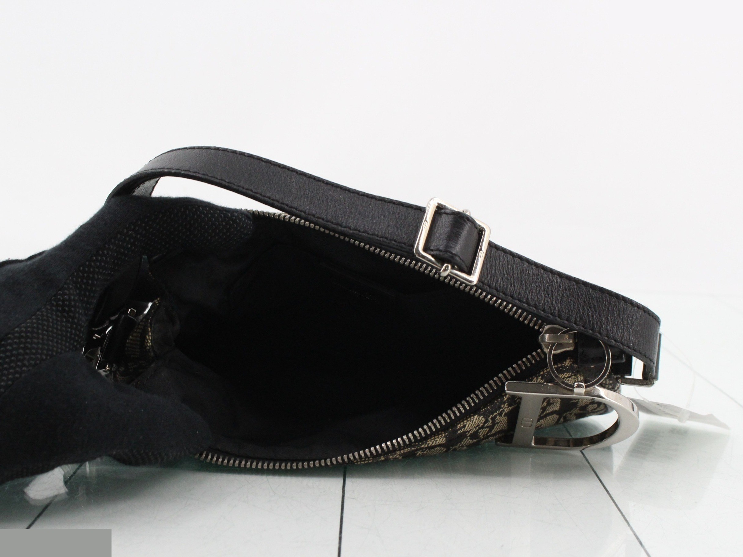 Trotter (Bag)・Shoulder bag — view 4