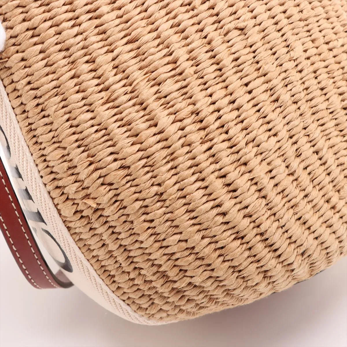 Woody Small Raffia x Leather 2WAY Handbag Beige — view 10