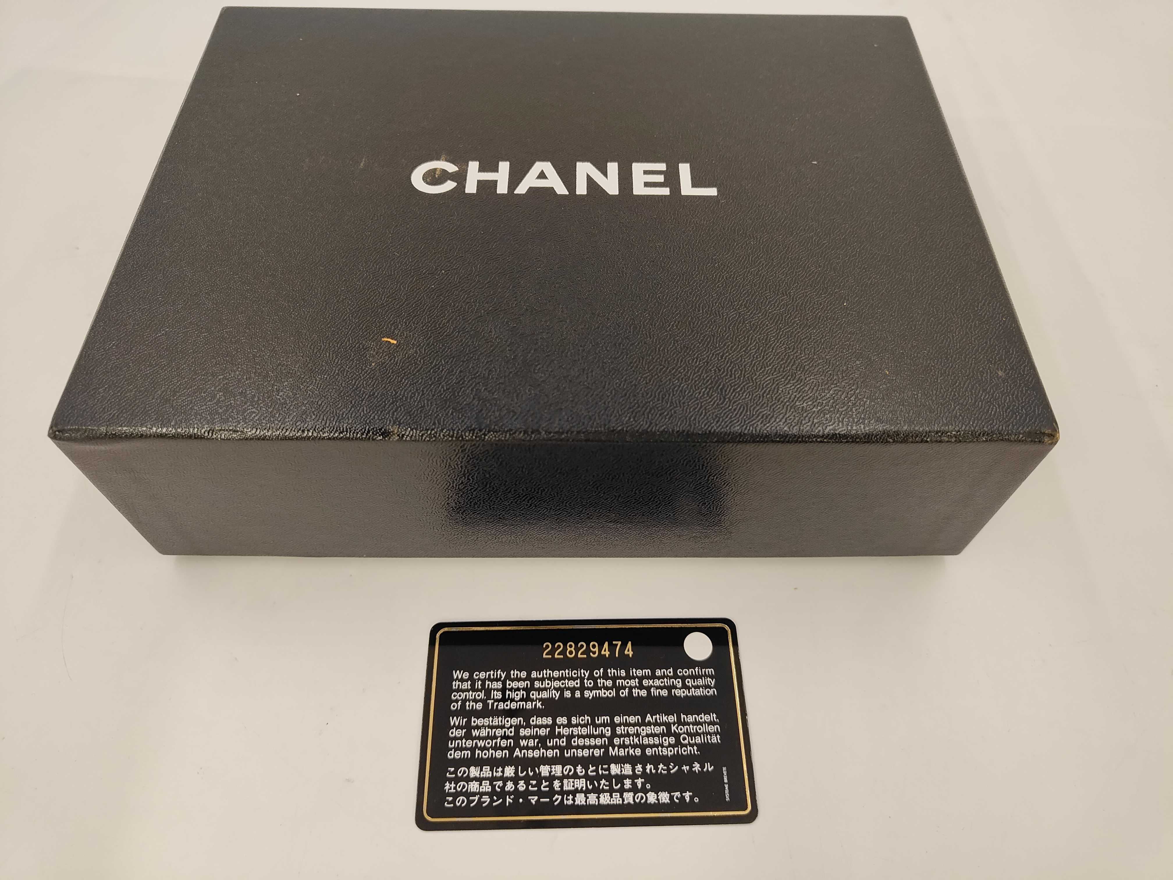 Boy Chanel Matelasse Flap Long Wallet Zippy Wallet Gold Hardware Black With Serial Seal No. 22 Wallet — view 9
