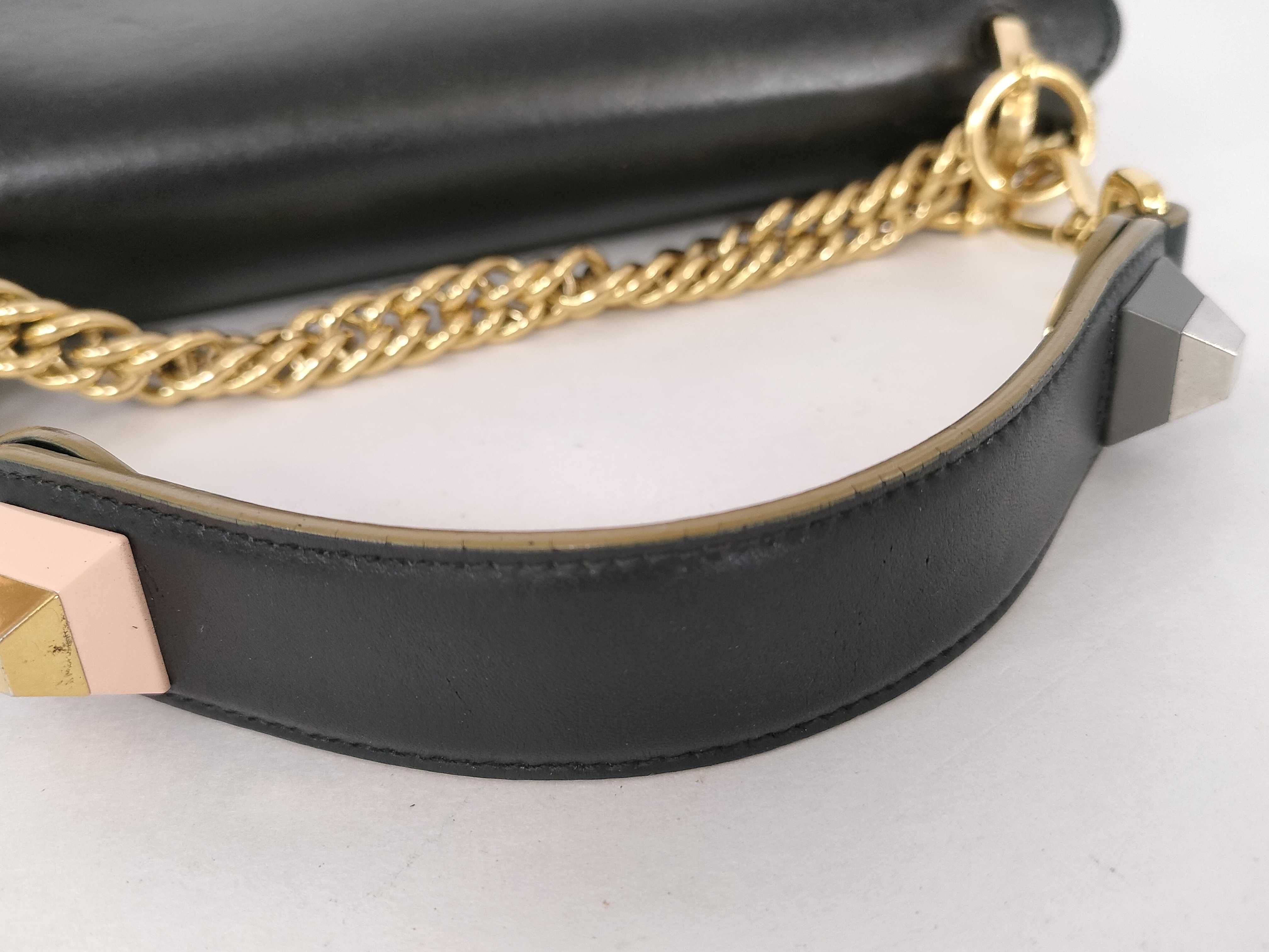 KANI Chain Shoulder Bag, Black Shoulder Bag — view 4