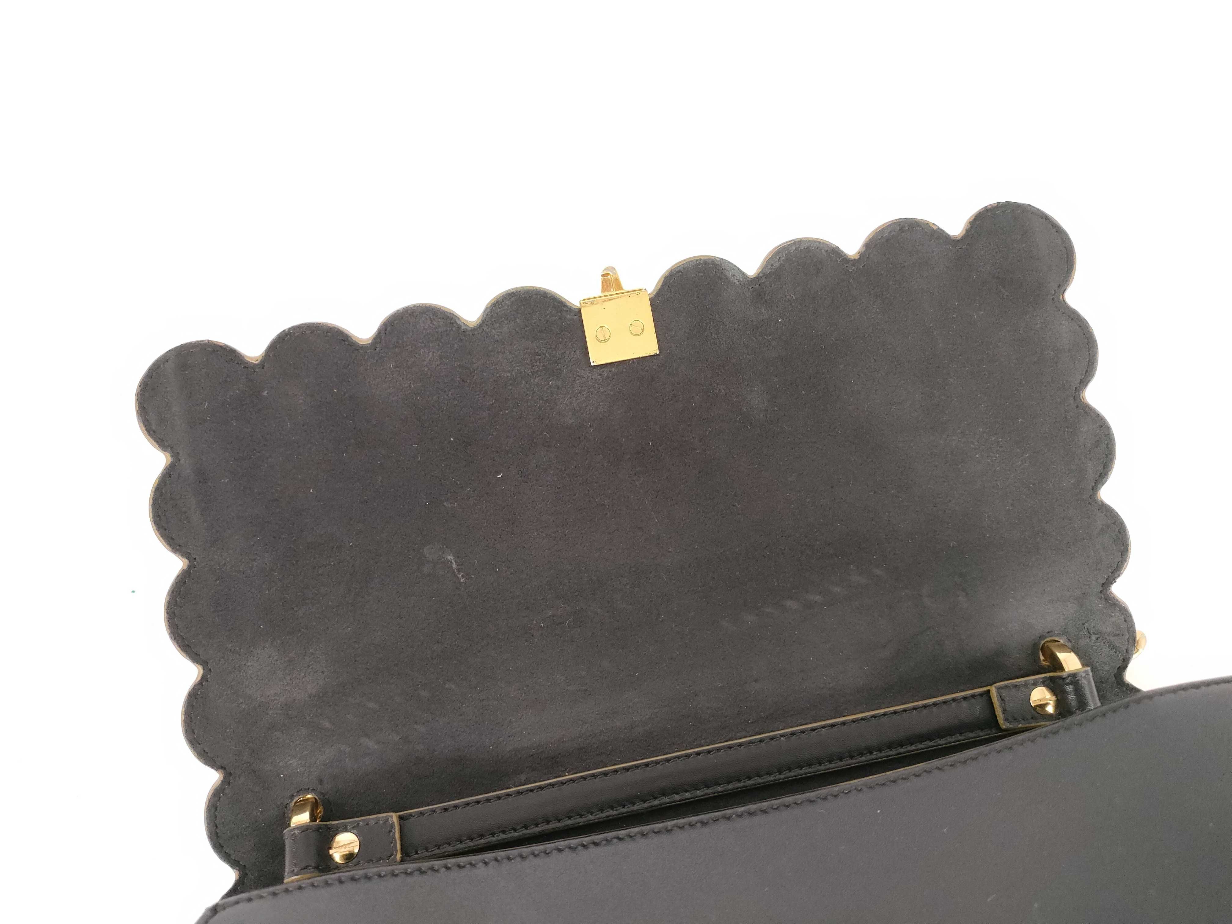 KANI Chain Shoulder Bag, Black Shoulder Bag — view 9